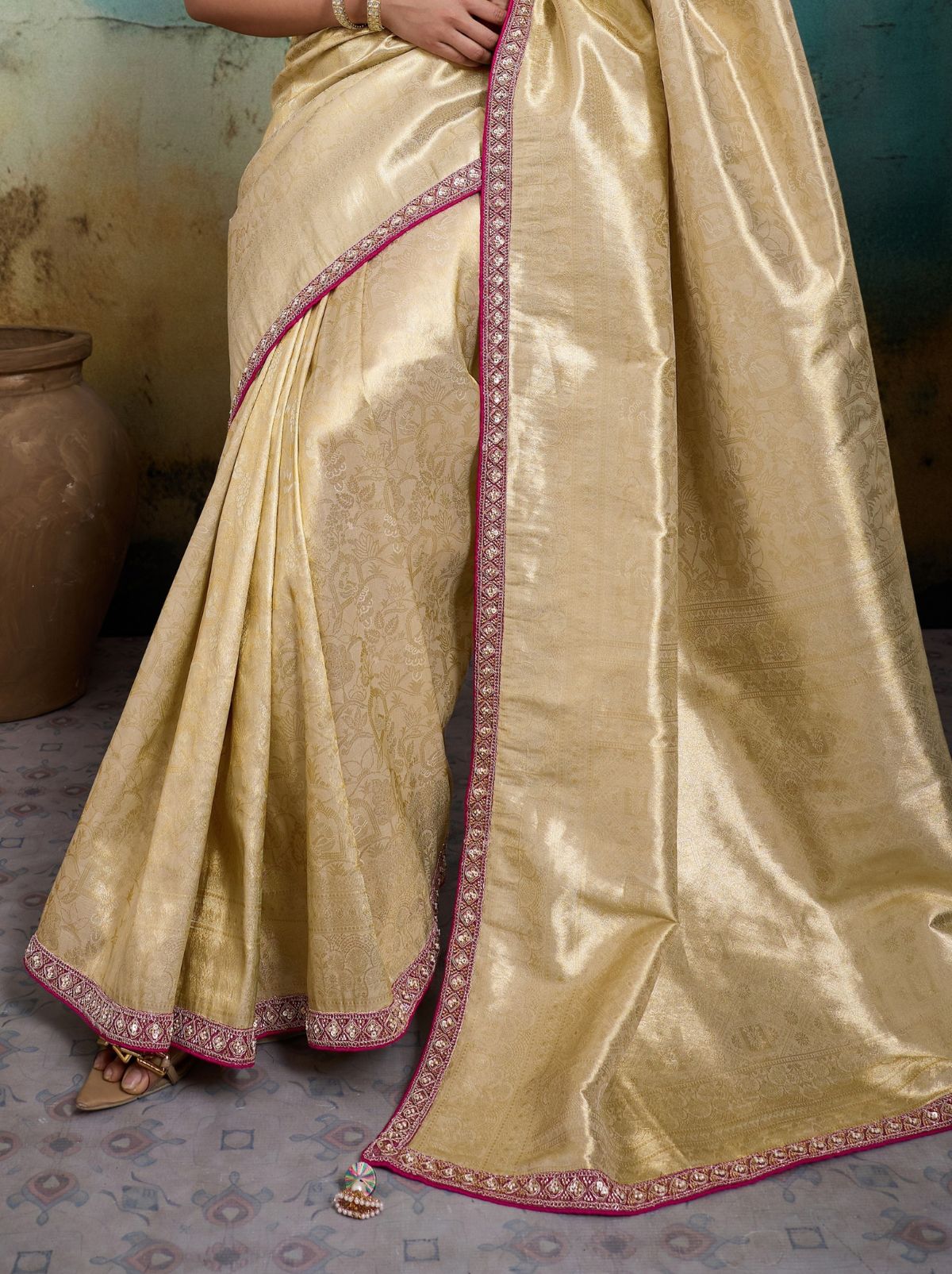 Beige Premium Designer Tissue Banarasi Saree With Blouse Piece