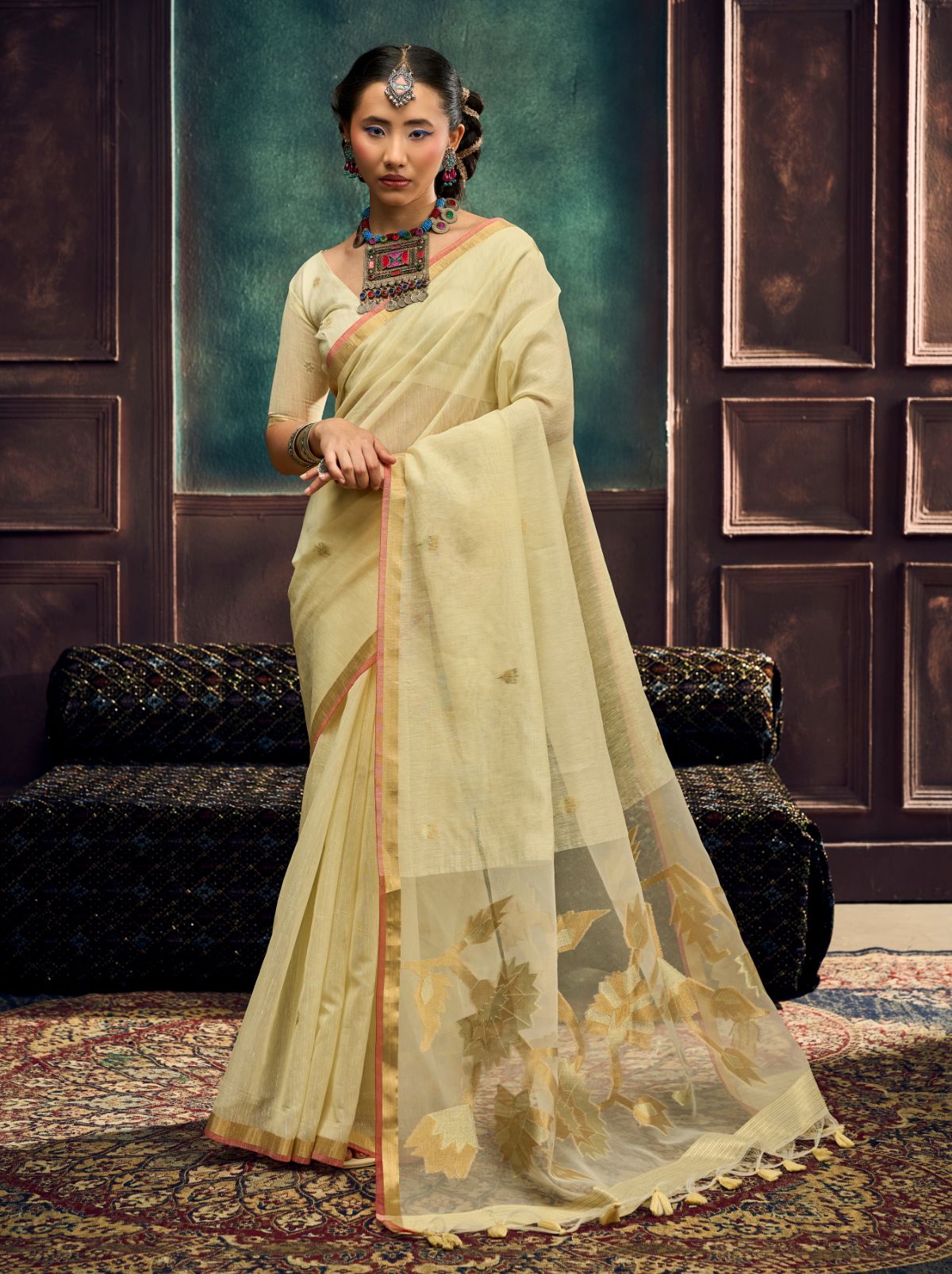 Beige Pure Munga Silk Traditional Handloom Saree