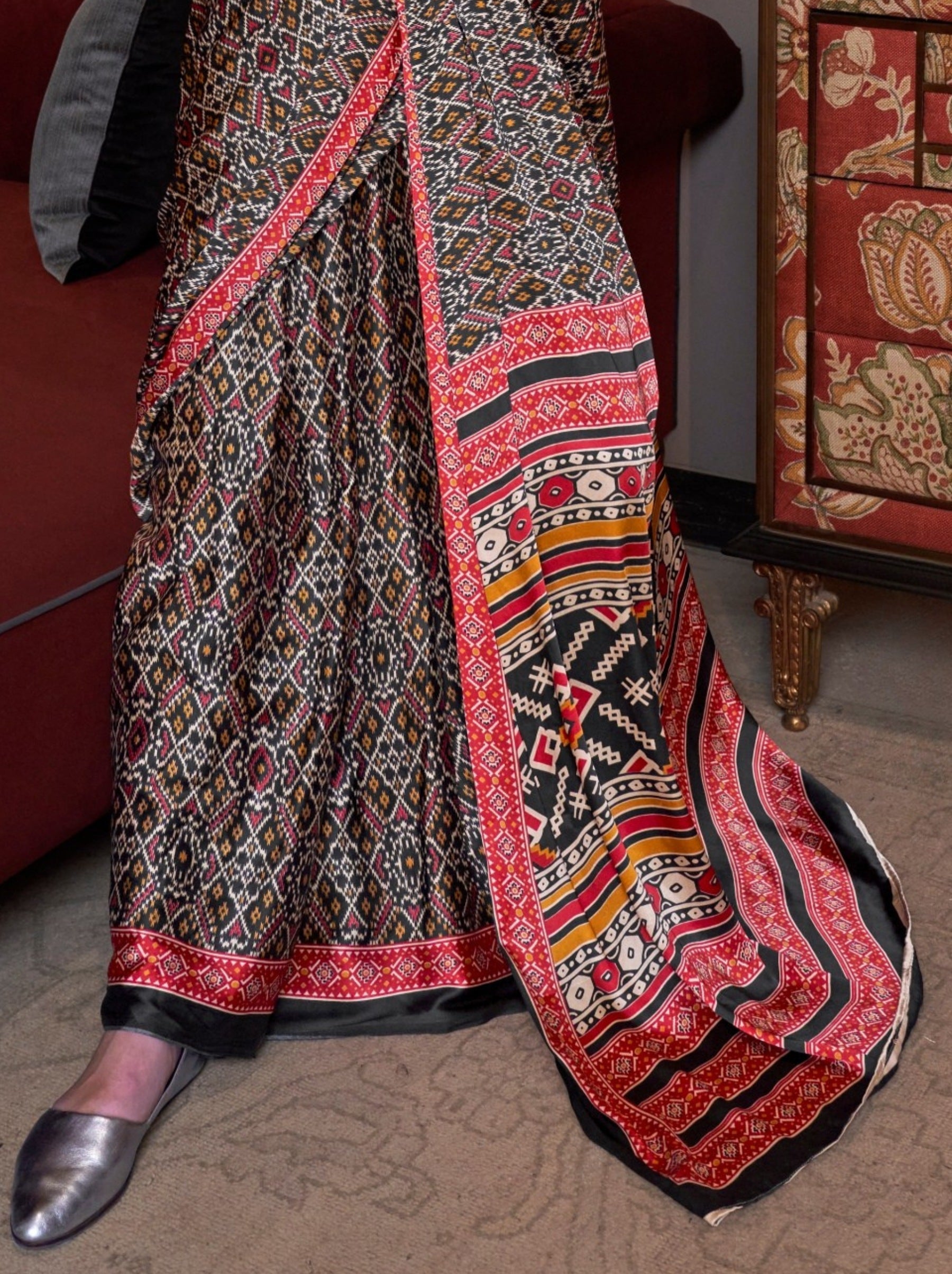 Black Satin Crepe Patola Party Saree - TrendOye
