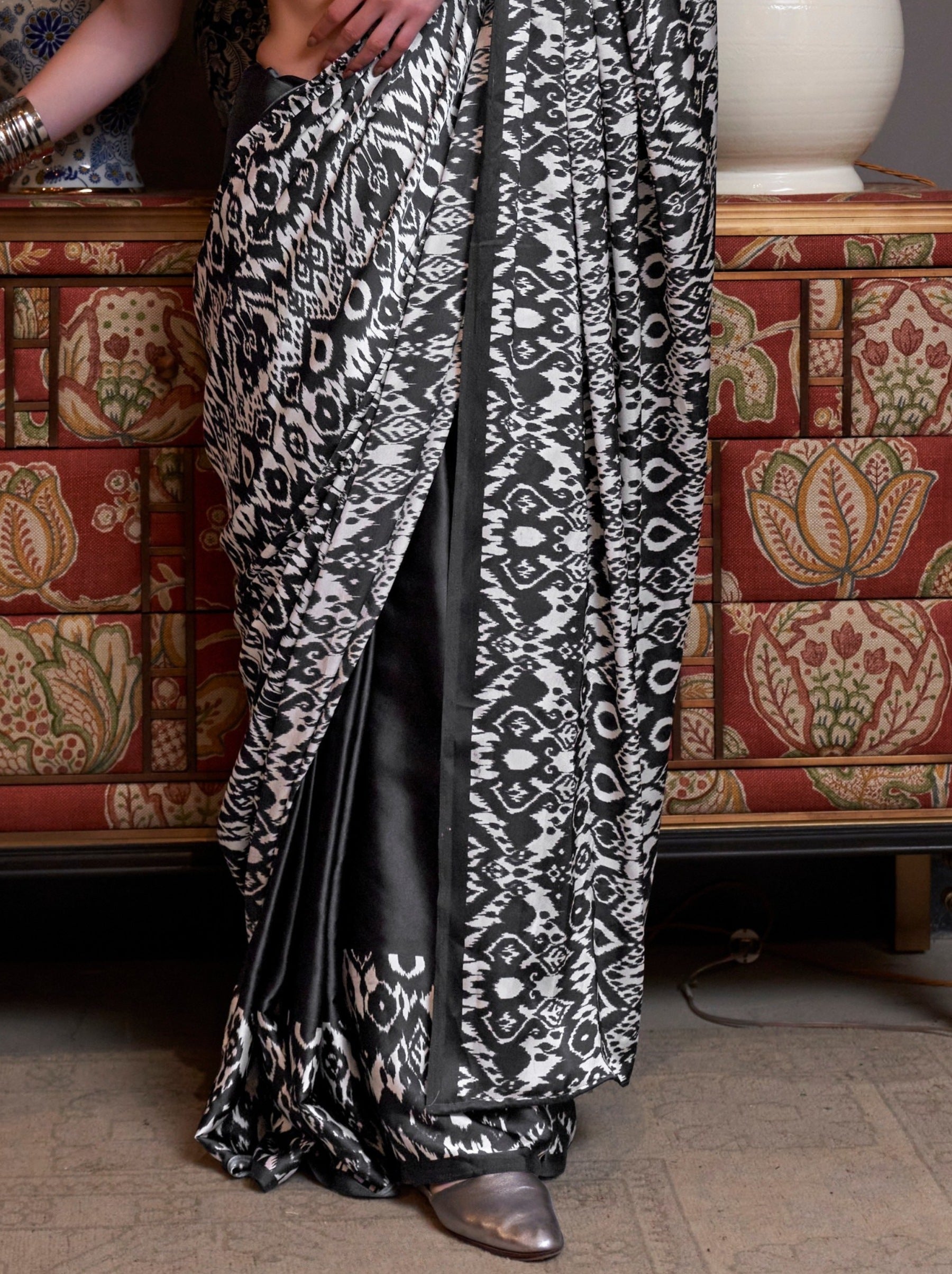 Jet Black Satin Crepe Patola Party Saree - TrendOye