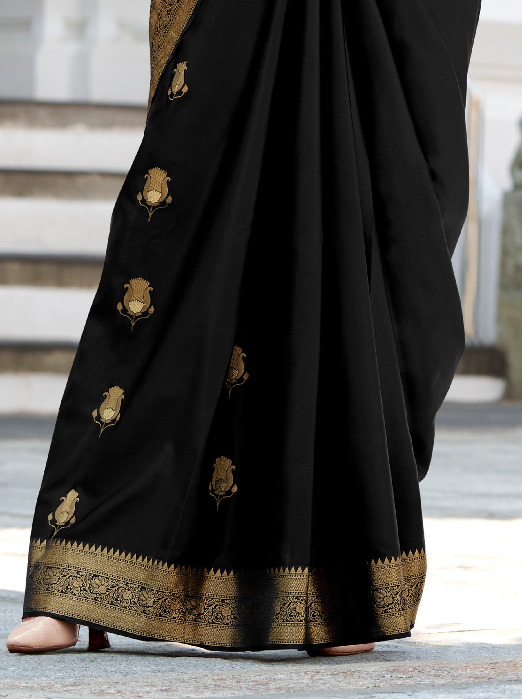 Black Celebration Saree - TrendOye