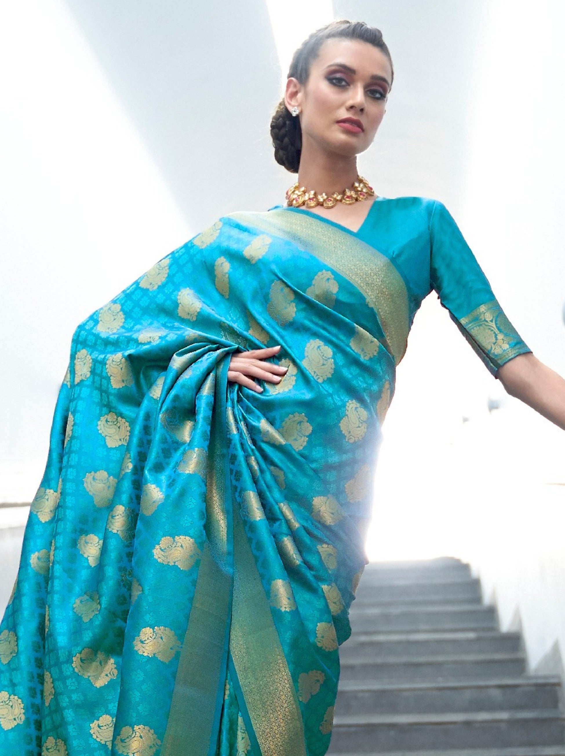 Azure Blue Fancy Soft Silk Saree With Blouse Piece - TrendOye