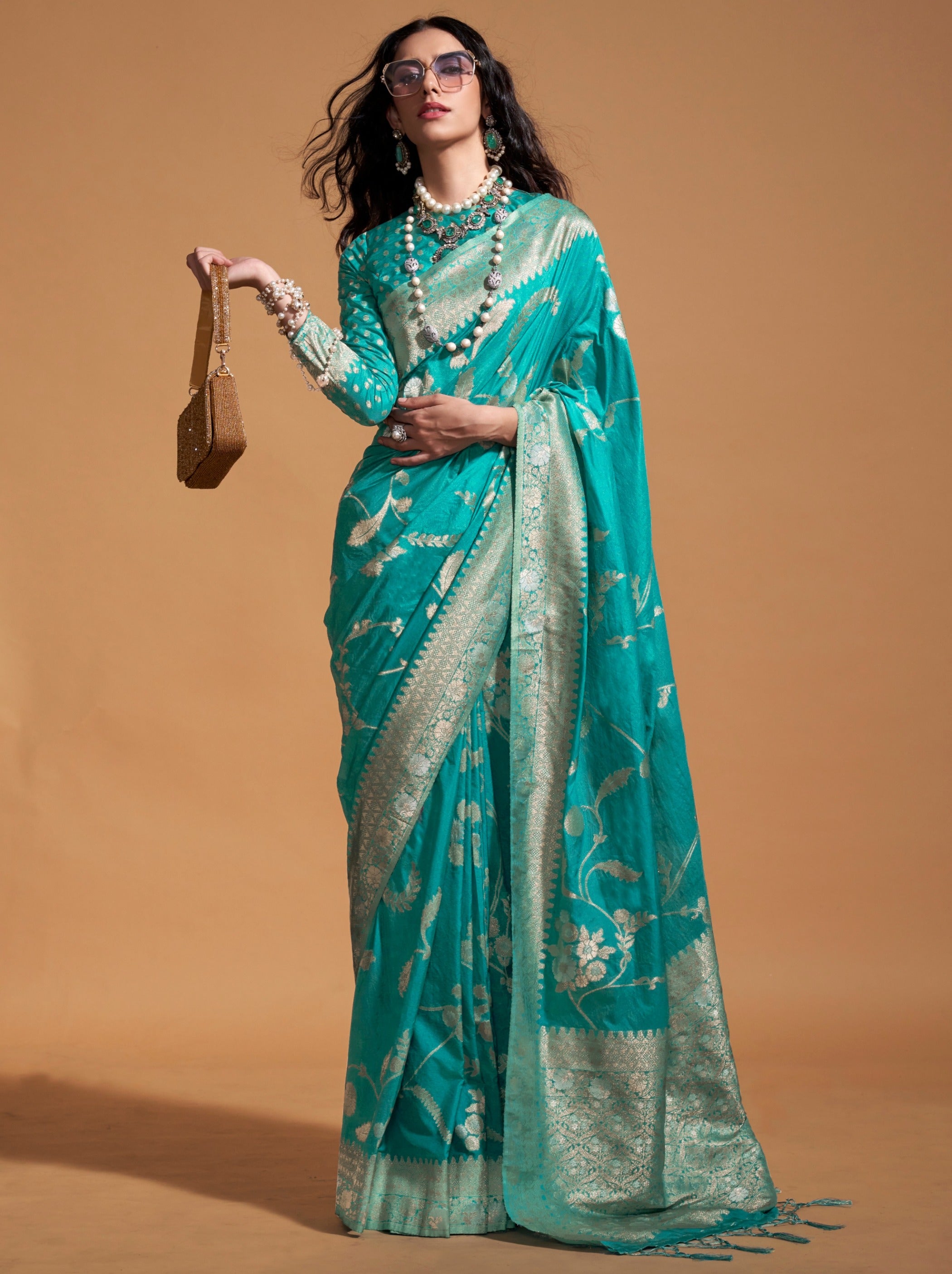 Turquoise Blue Premium Georgette Saree With Unstitched Blouse - TrendOye
