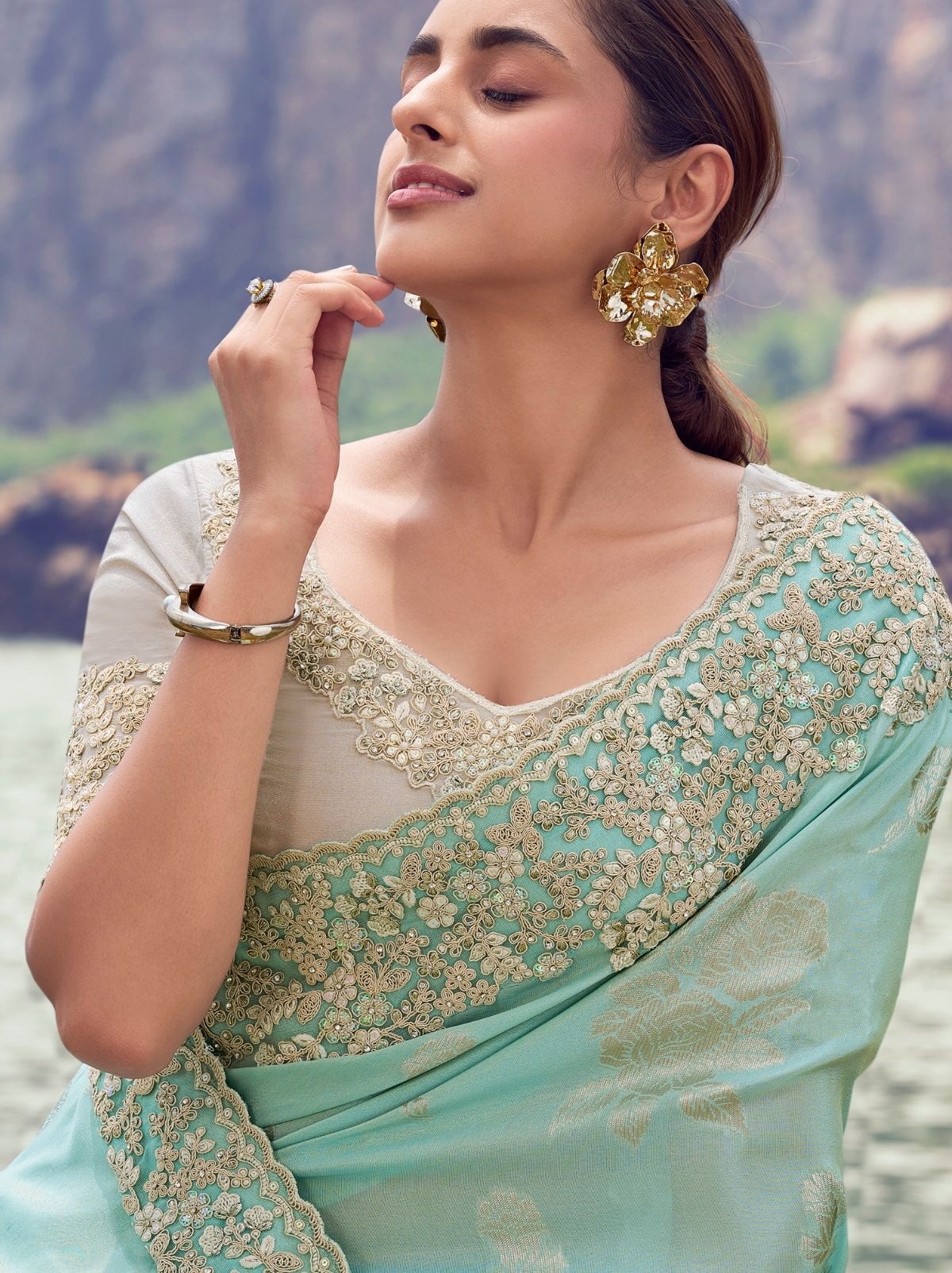 Powder Blue Premium Tissue Silk Saree With Blouse Piece