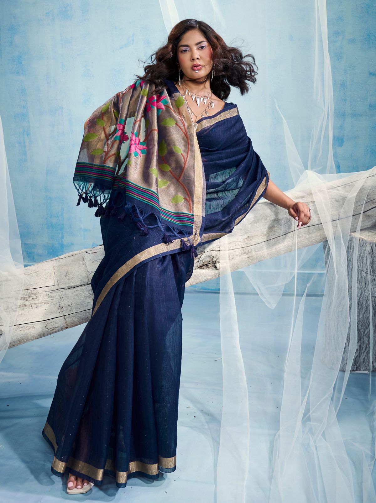 Space Blue Pure Munga Silk Ethnic Saree With Floral Work