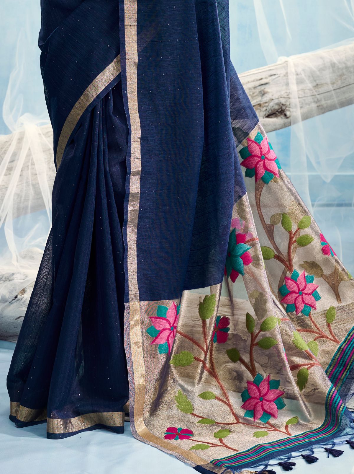 Space Blue Pure Munga Silk Ethnic Saree With Floral Work