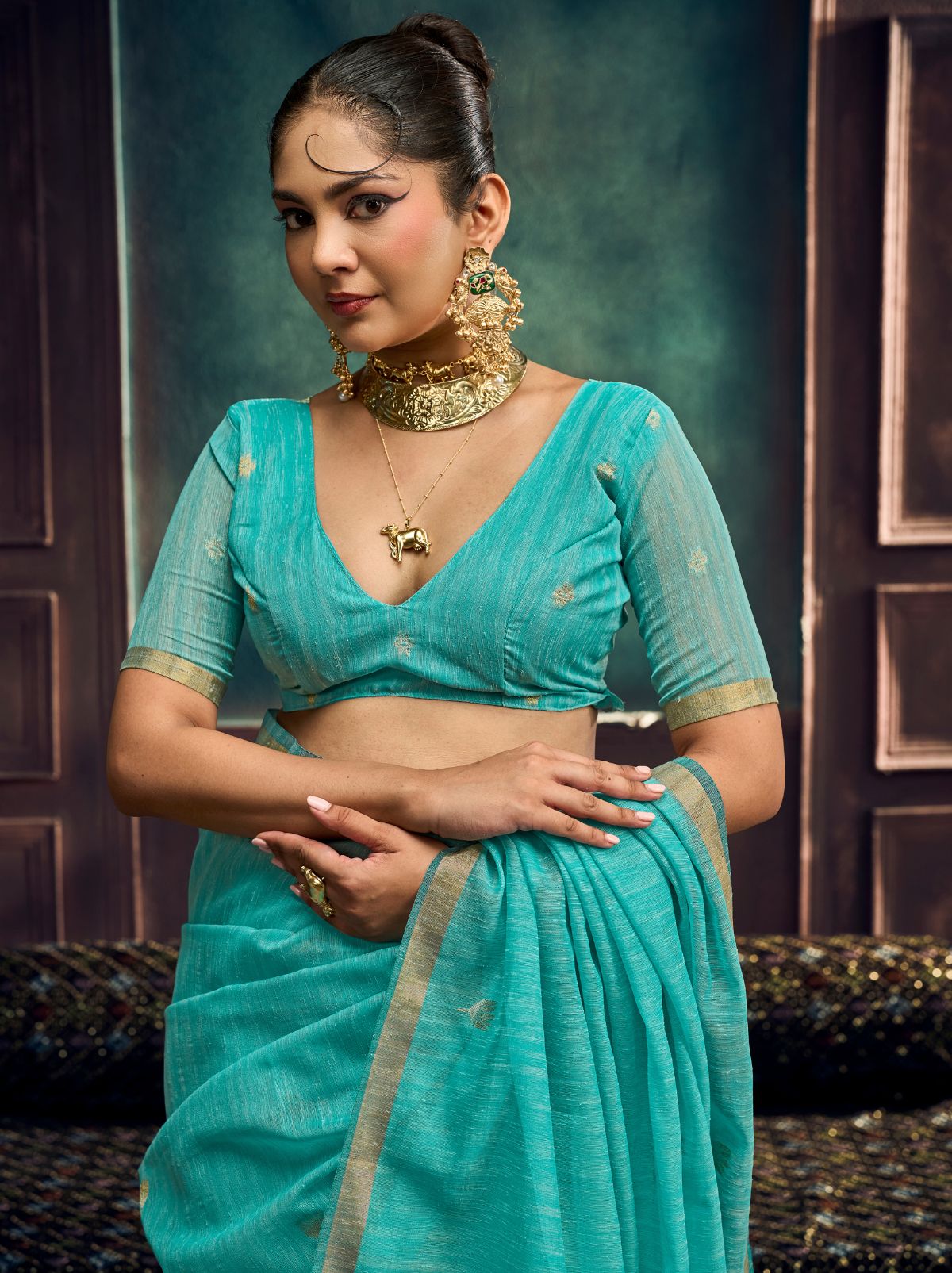 Aqua Blue Pure Munga Silk Traditional Handloom Saree