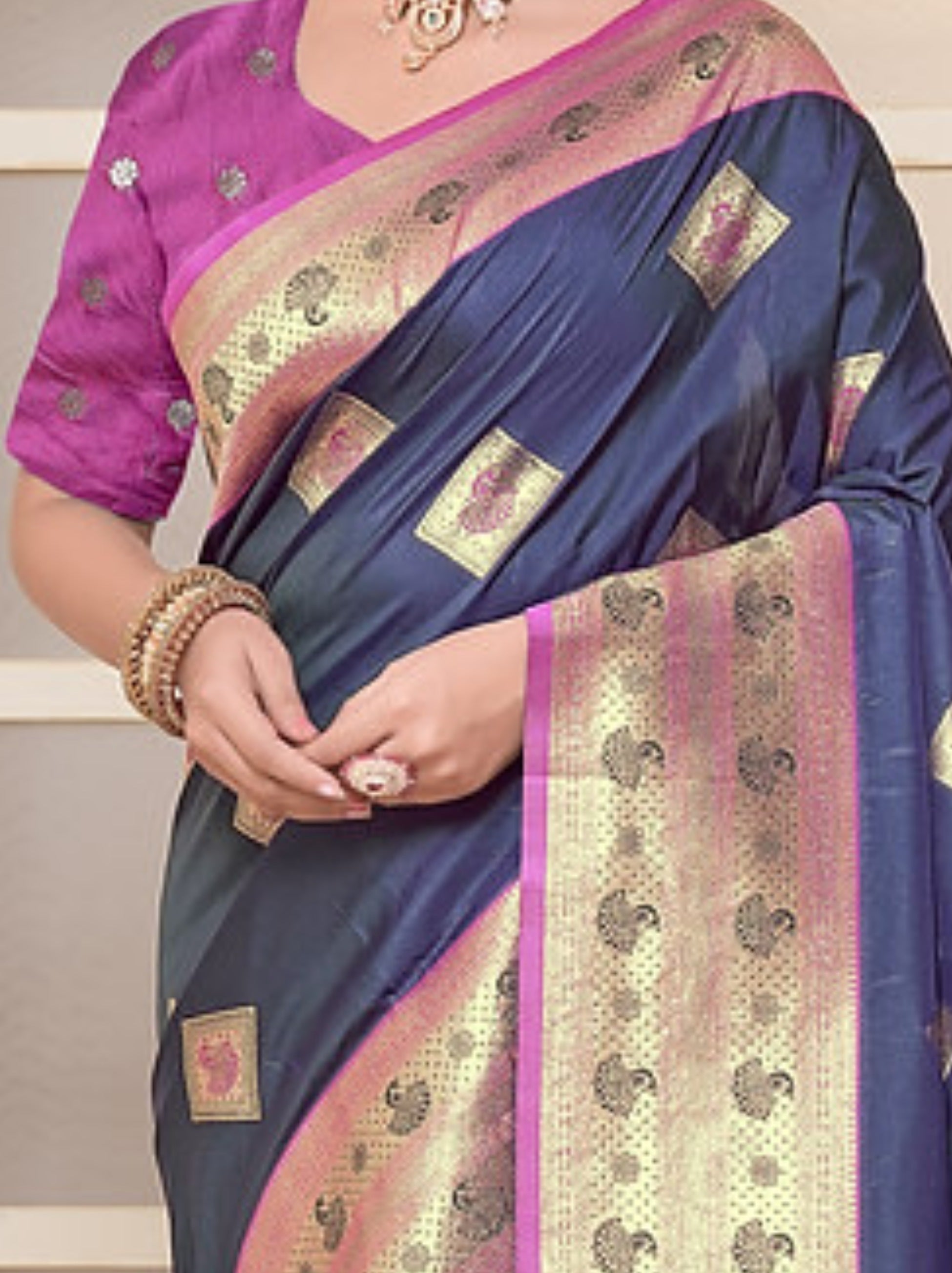 Navy Blue Soft Silk Paithani Saree With Contrast Blouse Piece - TrendOye