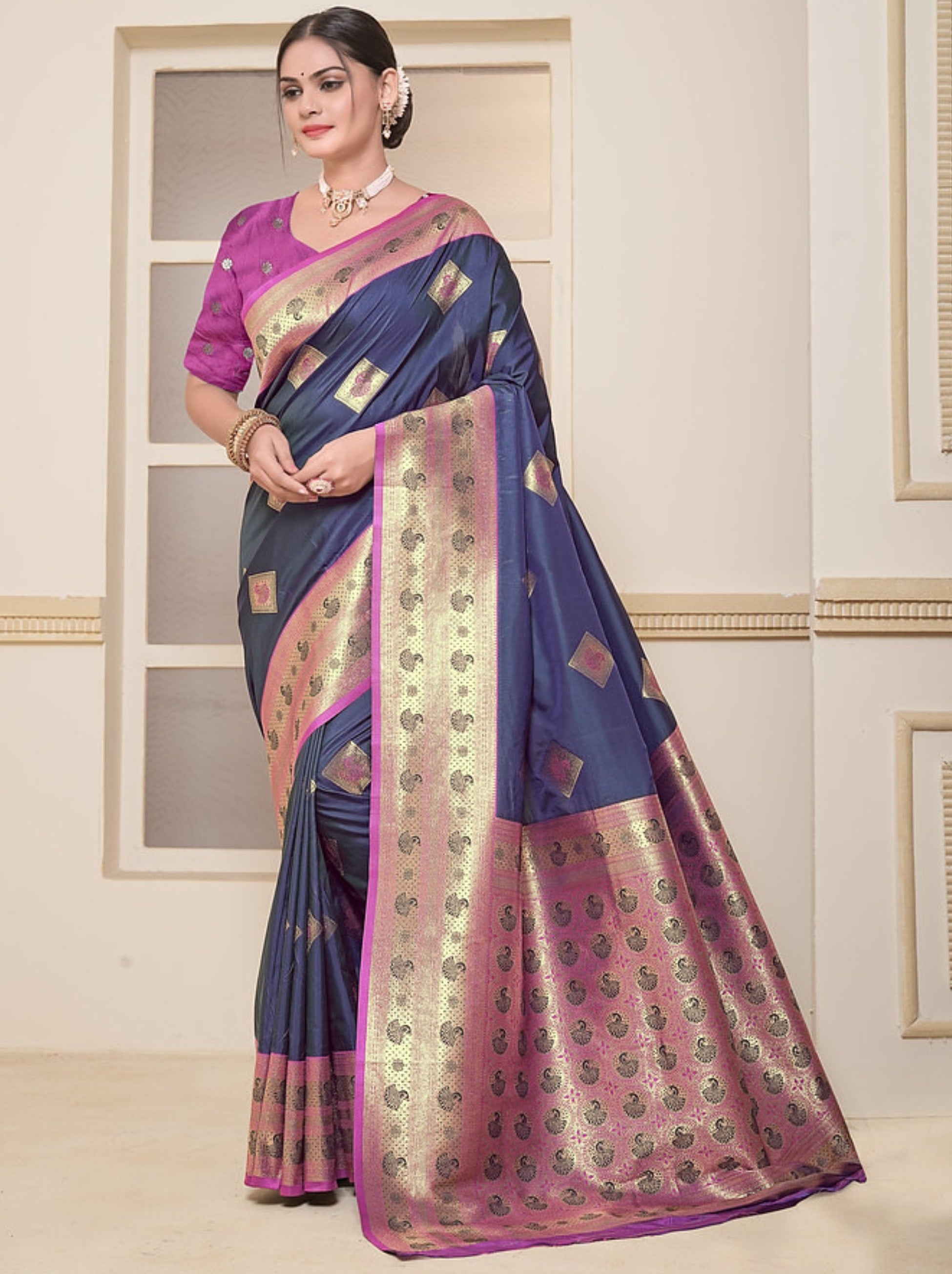 Navy Blue Soft Silk Paithani Saree With Contrast Blouse Piece - TrendOye