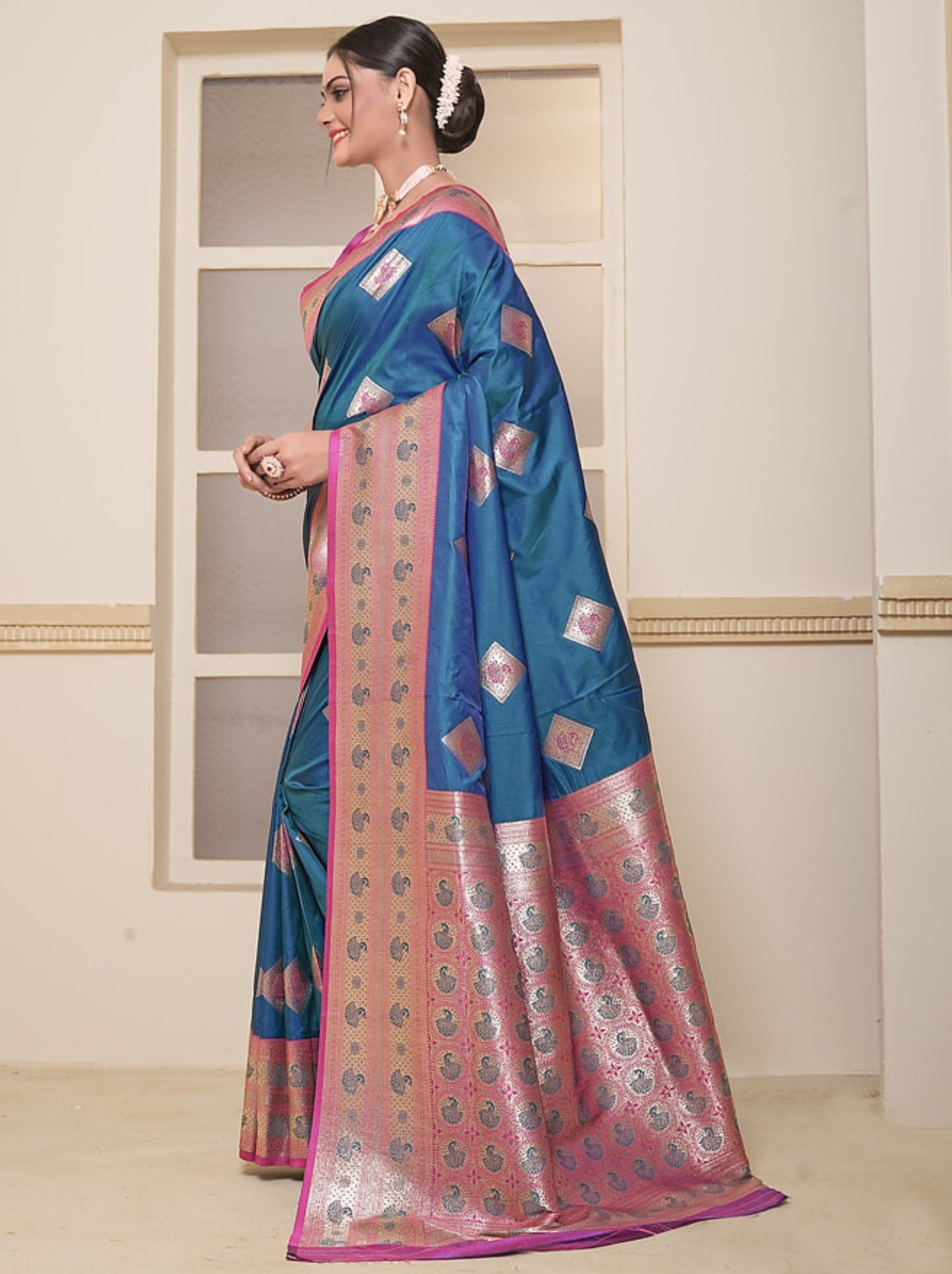 Sapphire Blue Soft Silk Paithani Saree With Contrast Blouse Piece - TrendOye