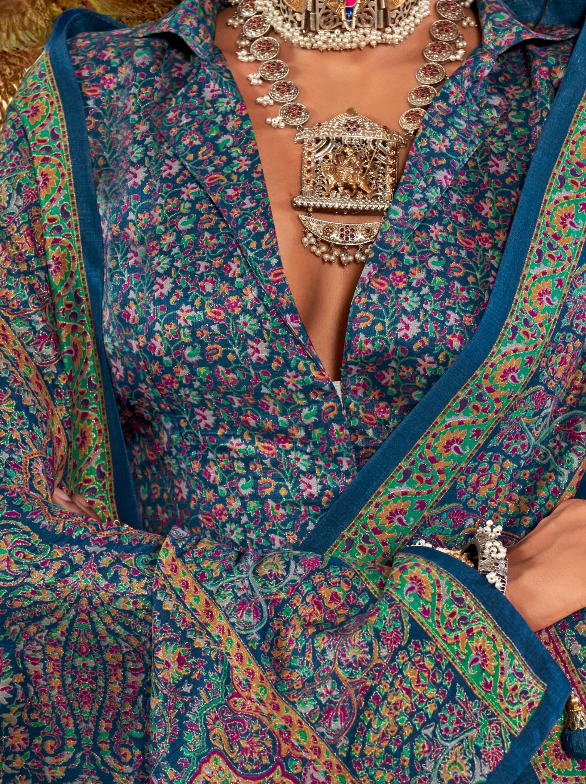 Royal Blue Ethnic Festive Silk Saree With Blouse Piece - TrendOye