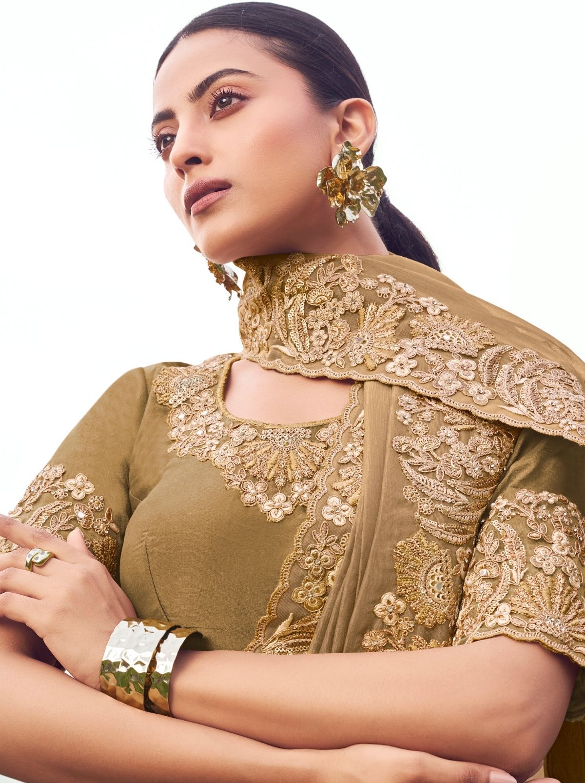 Tortilla Brown Exclusive Fancy Saree With Soft Zari Work