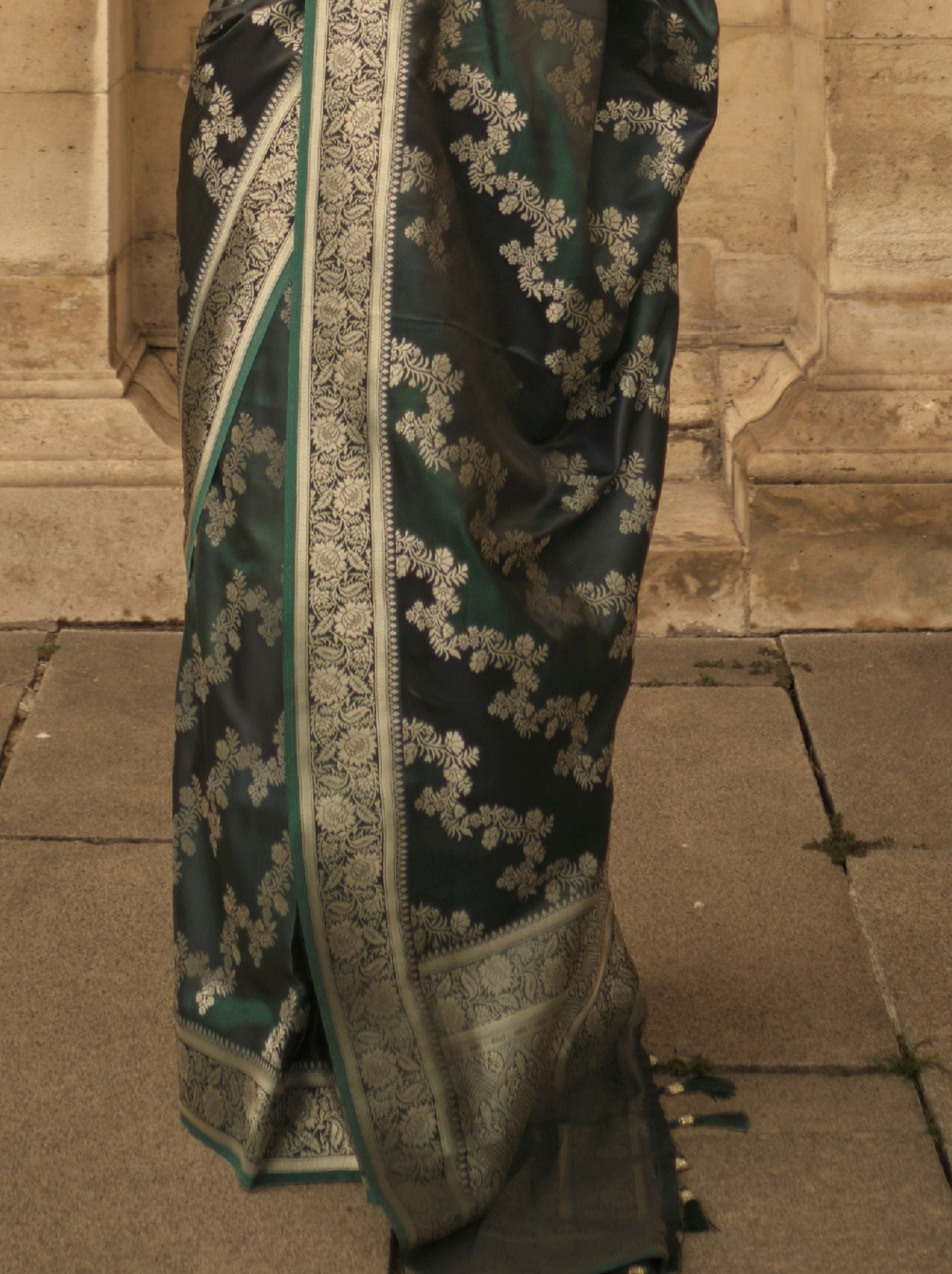 Sacramento Green Designer Satin Silk Blended Saree - TrendOye