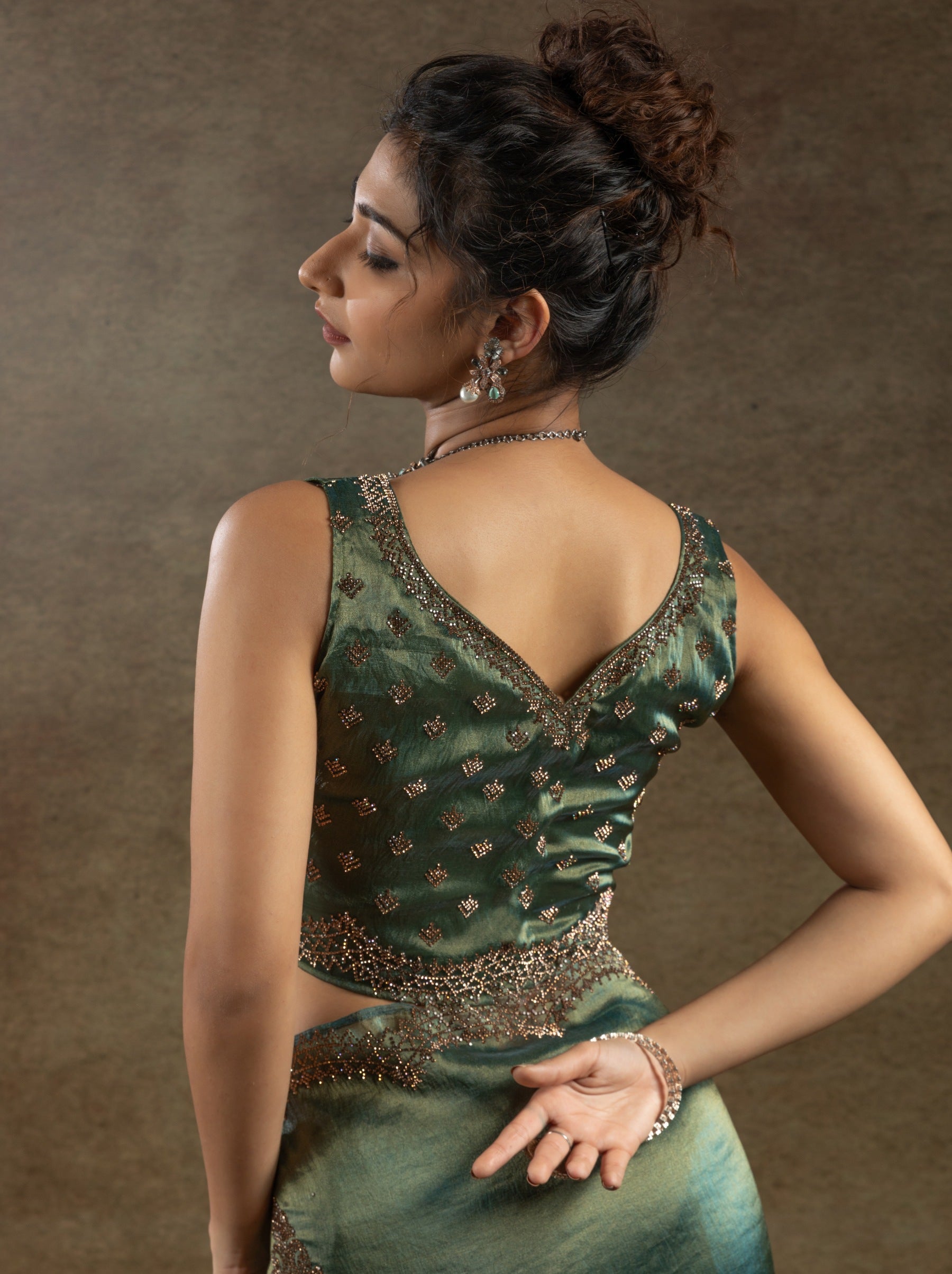 Hunter Green Designer Banarasi Silk Saree With Zircon Work - TrendOye