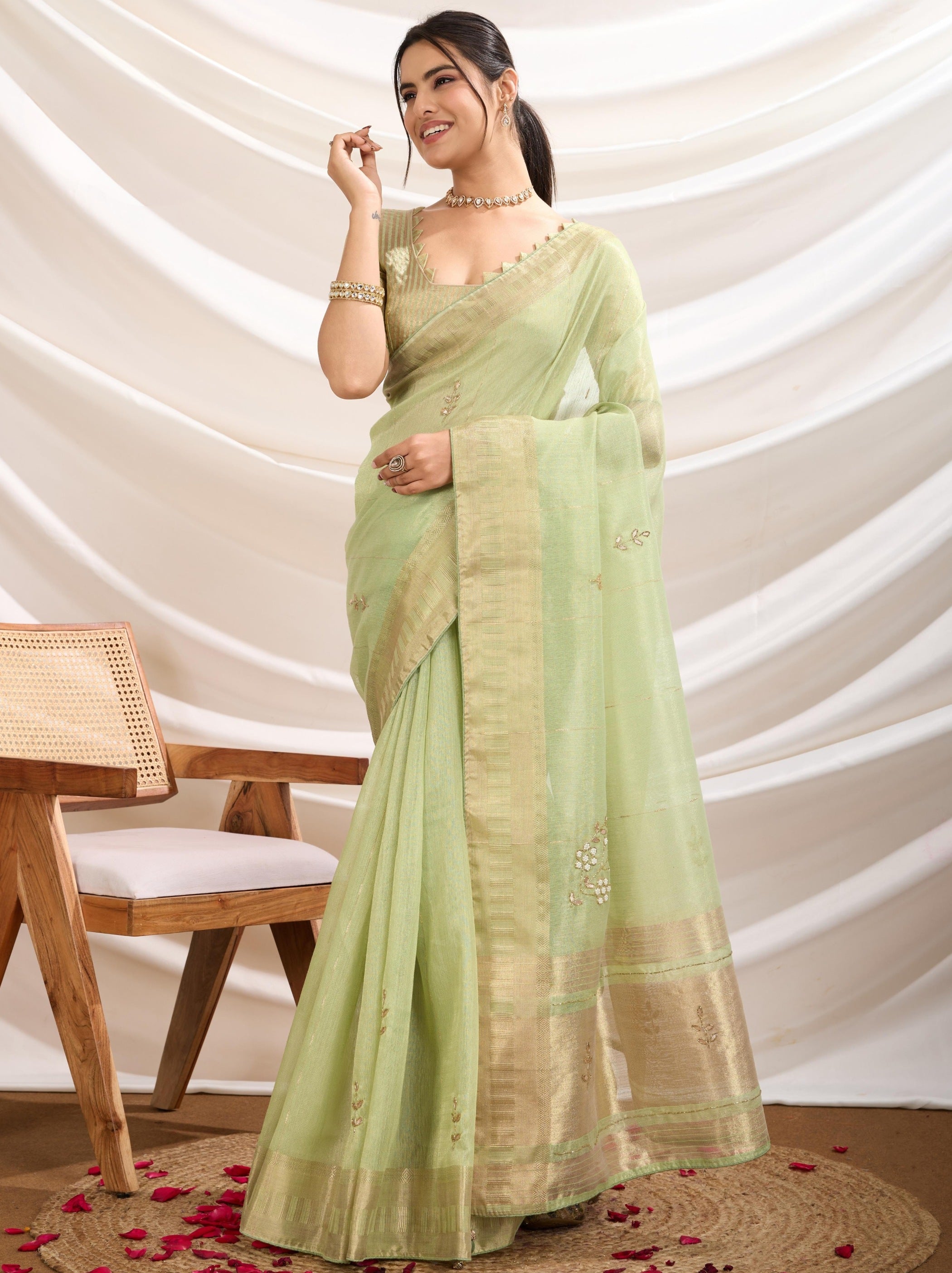 Pastel Green Tissue Linen Premium Saree With Blouse Piece - TrendOye
