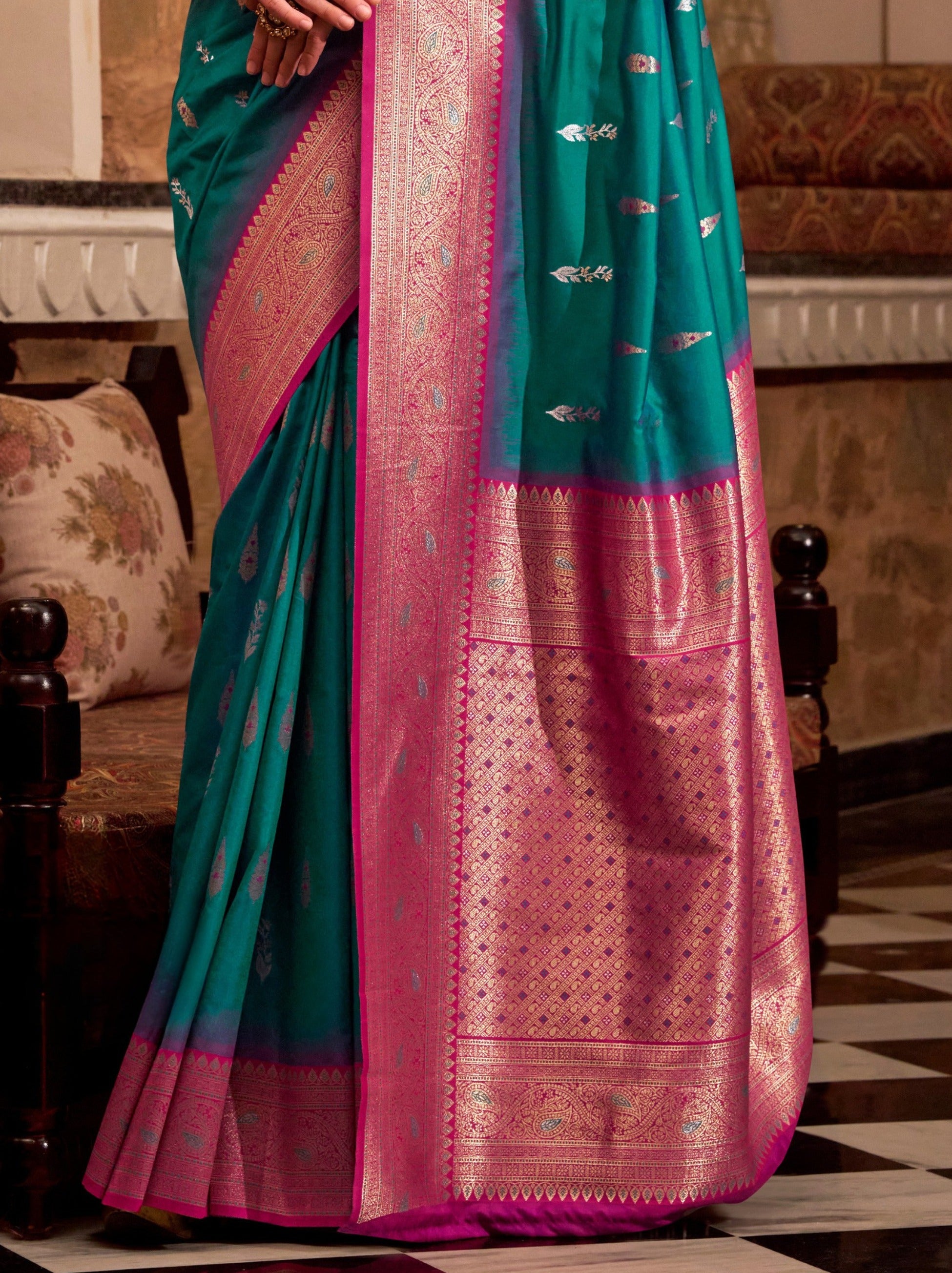 Teal Green Premium Festive Silk Saree With Unstitched Blouse - TrendOye