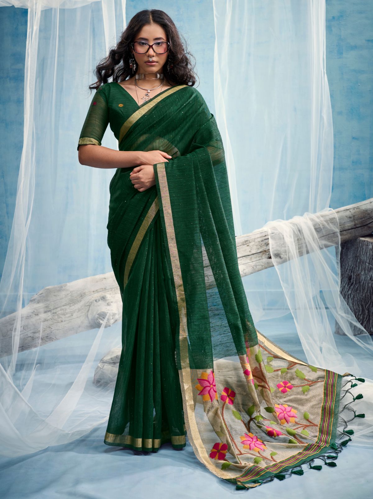 Sacramento Green Pure Munga Silk Ethnic Saree With Floral Work