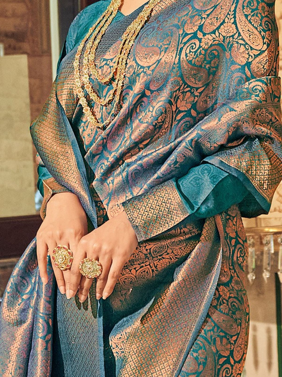 Teal Green Soft Silk Zari Weaving Saree With Blouse Piece