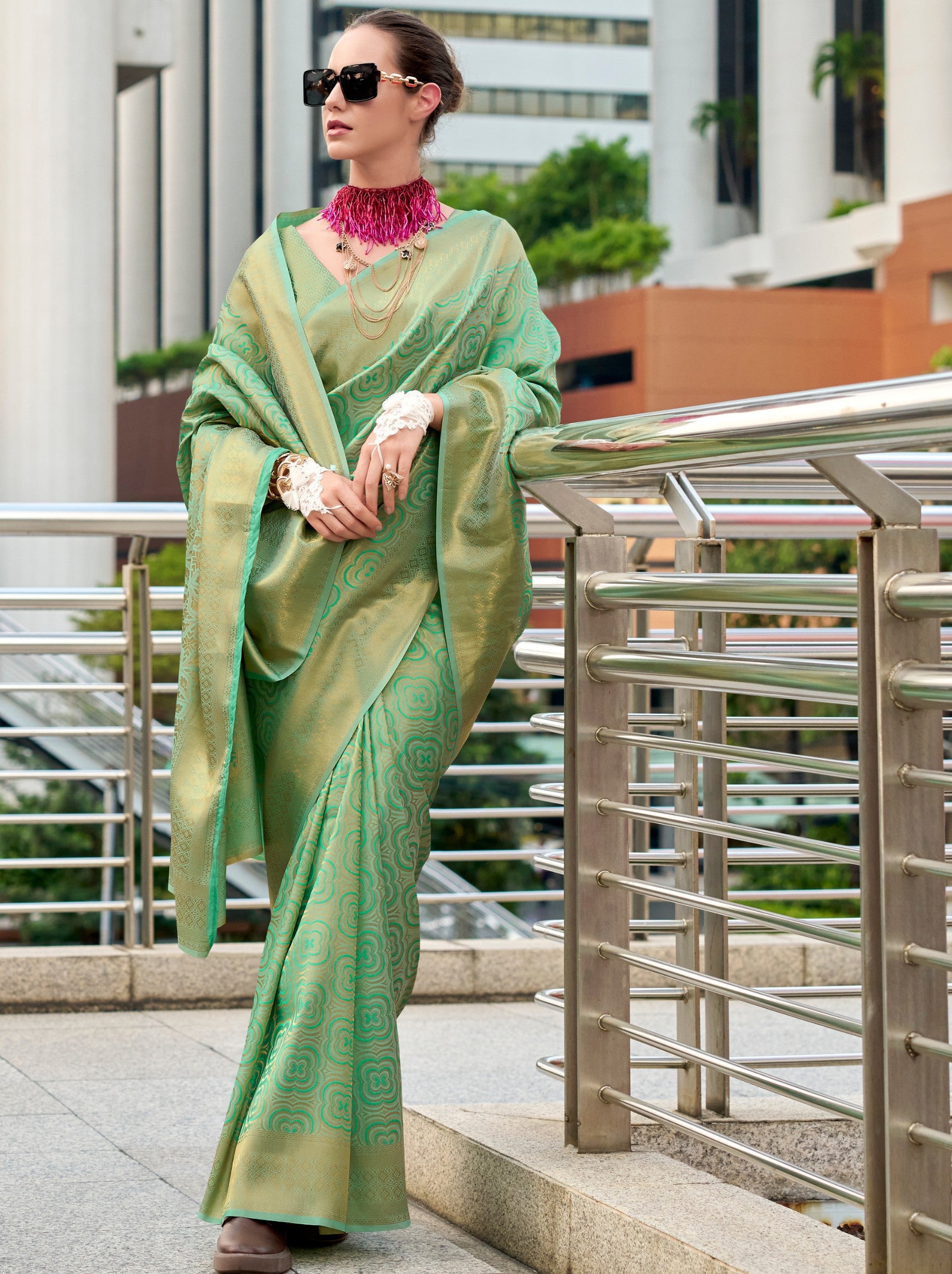Emerald Green Kanjivaram Festive Saree - TrendOye
