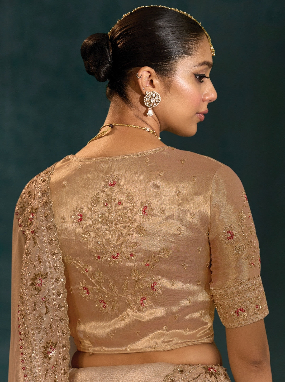 Metallic Cream Wedding Designer Soft Silk Saree With Blouse Piece