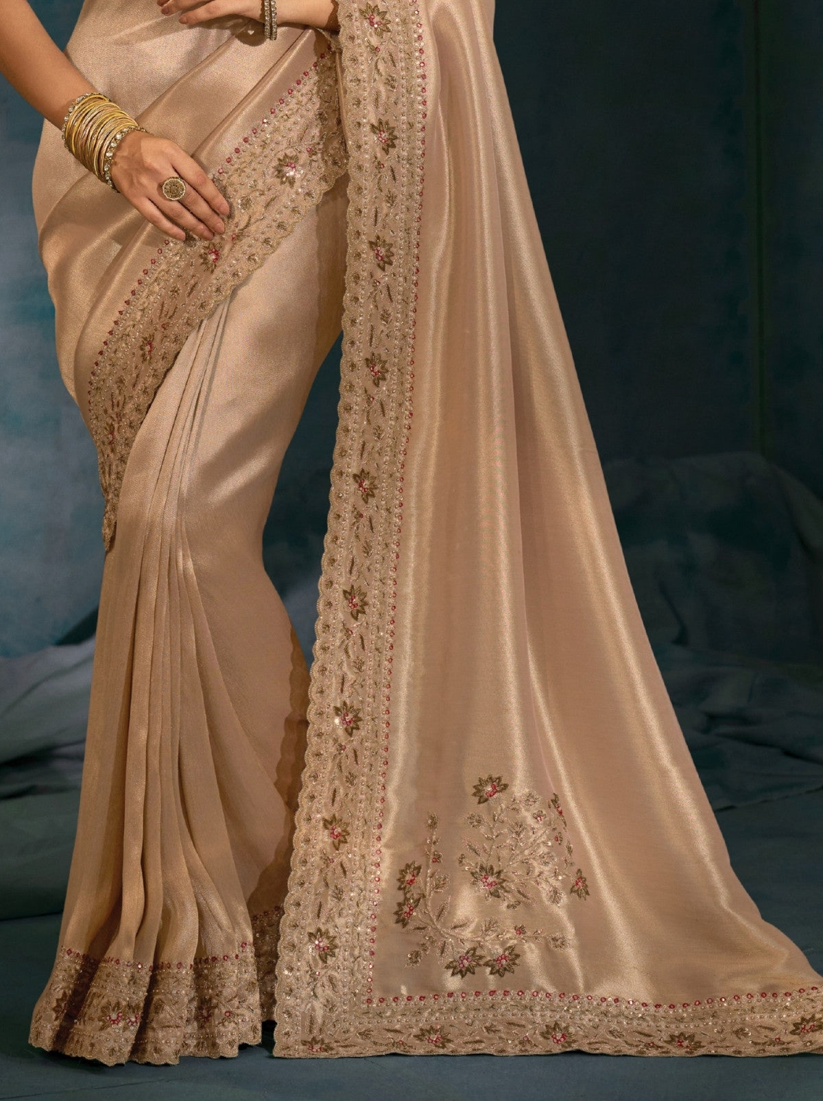 Metallic Cream Wedding Designer Soft Silk Saree With Blouse Piece
