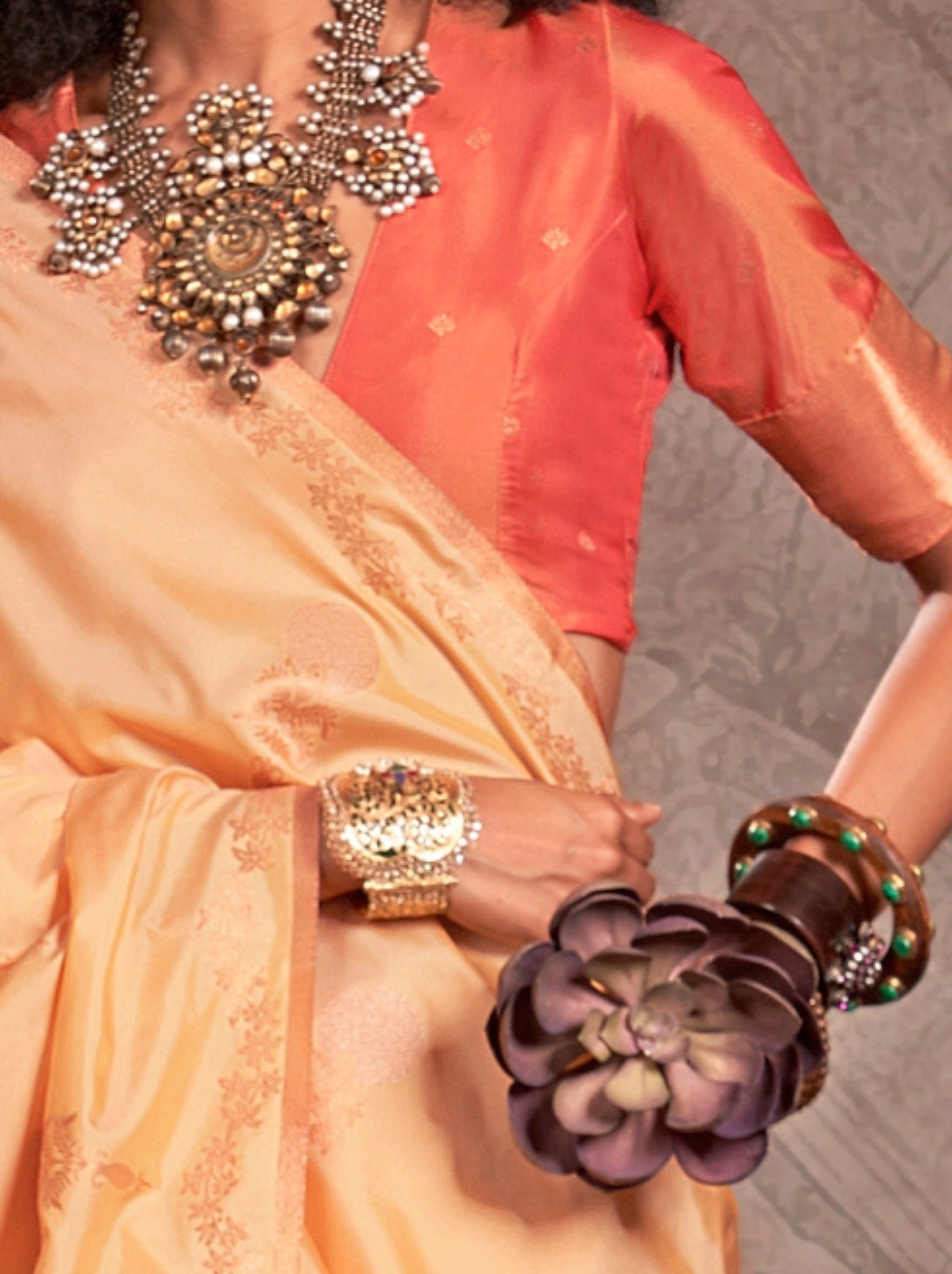 Pastel Orange Designer Two Tone Handloom Silk Saree With Zari Work - TrendOye