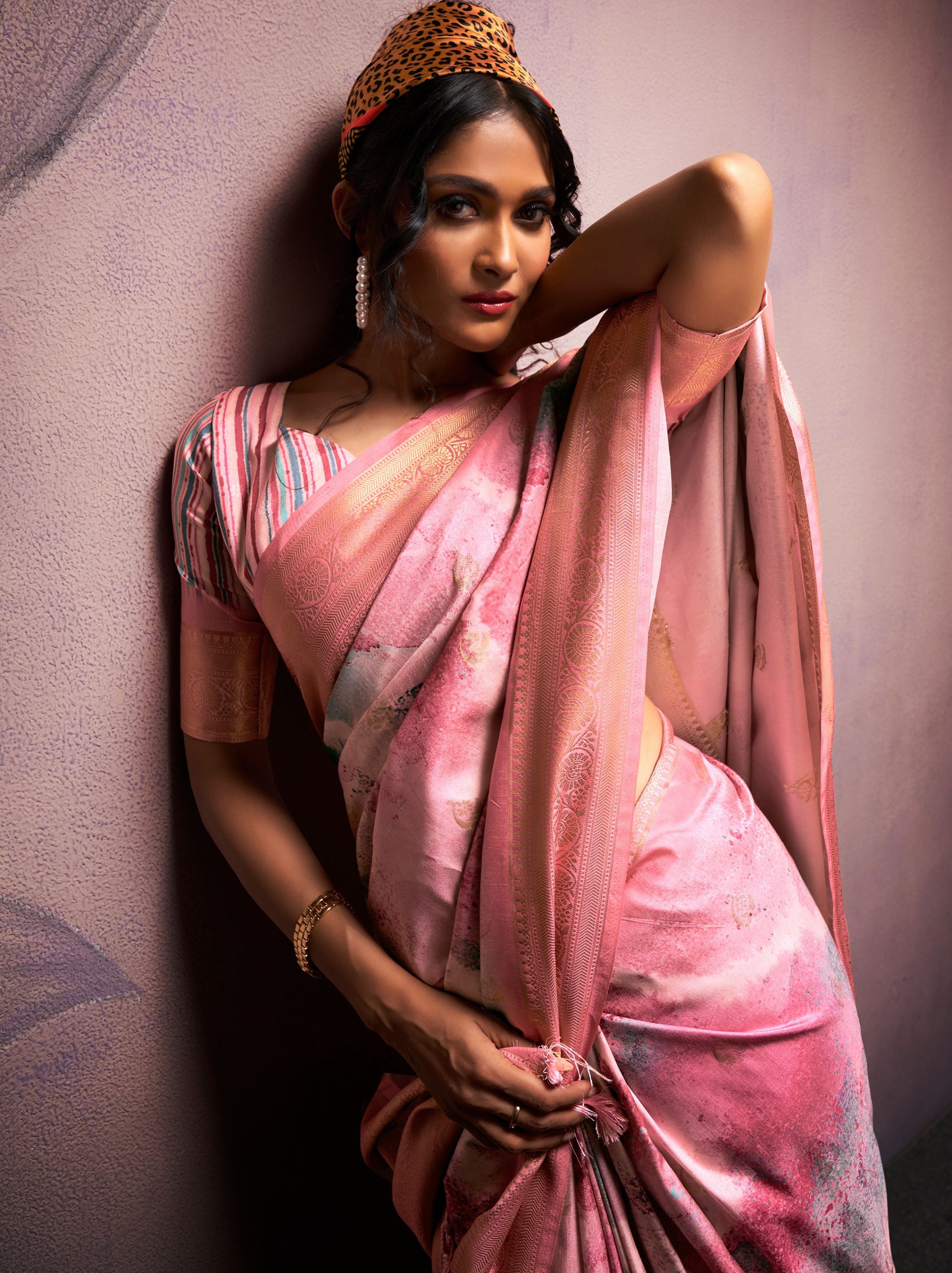 Taffy Pink Silk Blended Saree - TrendOye