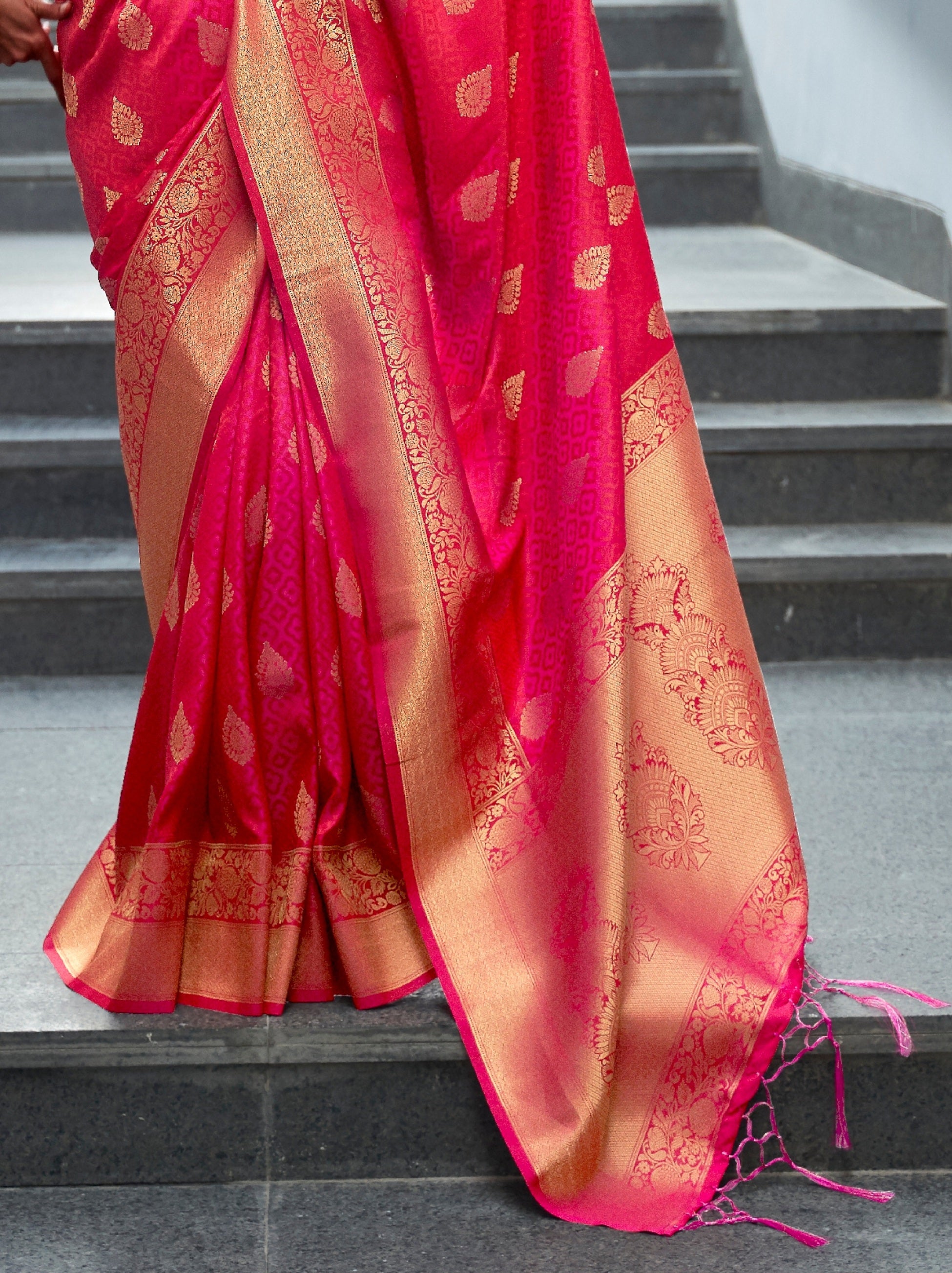 Ruby Pink Fancy Soft Silk Saree With Blouse Piece