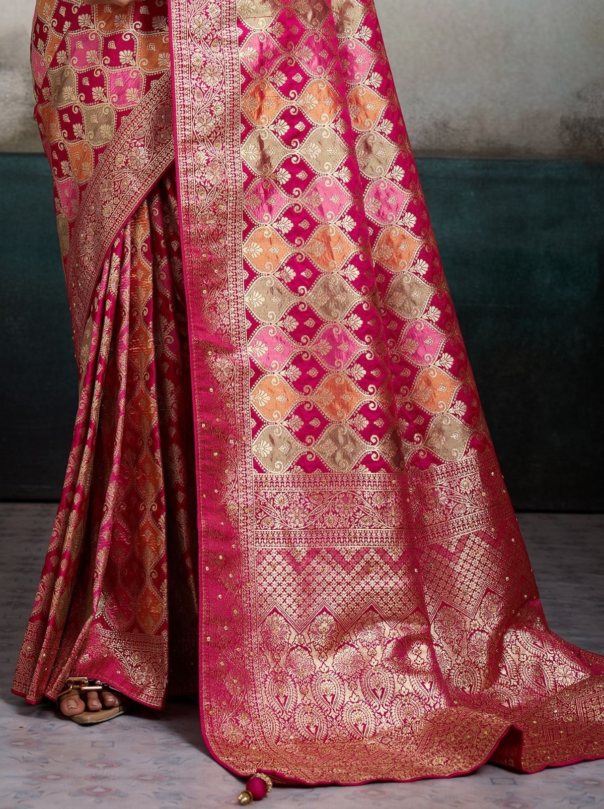 Magenta Pink Luxury Satin Jacquard Saree With Blouse Piece