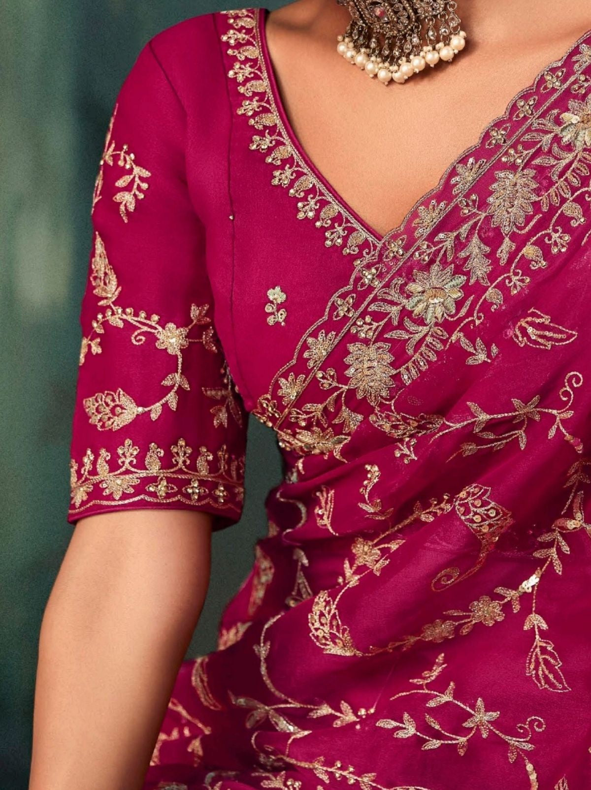 Cerise Pink Premium Crepe Silk Saree With Blouse Piece