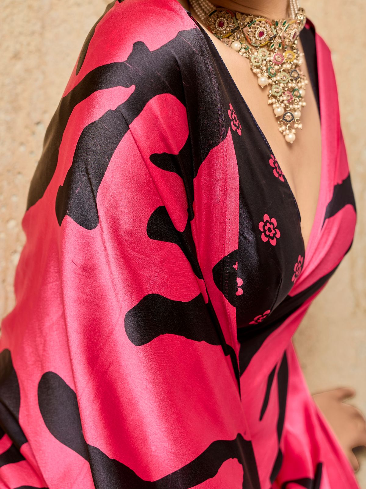 Magenta Pink Premium Modal Satin Silk Saree With Blouse Piece