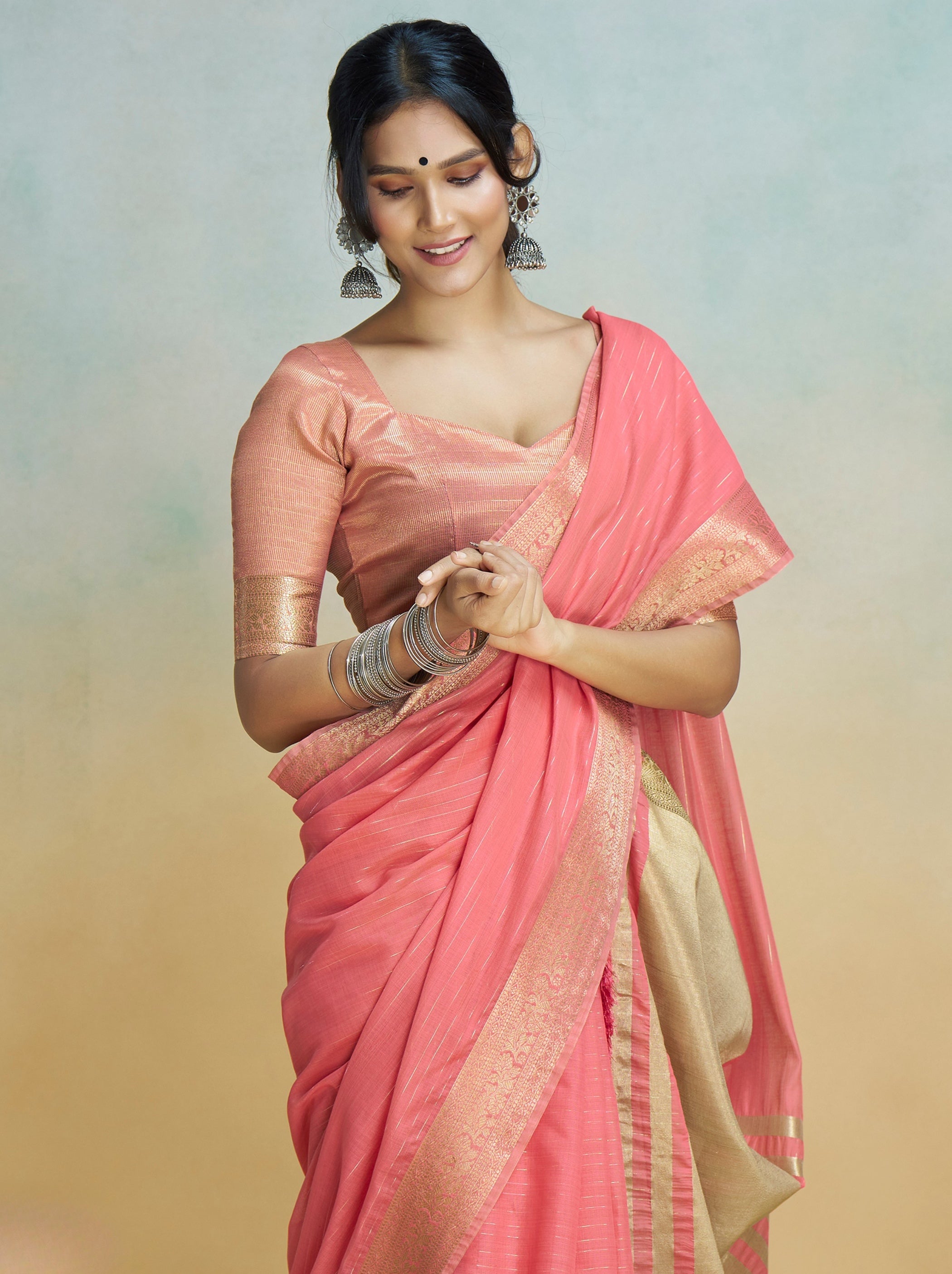 Punch Pink Handloom Silk Saree With Blouse Piece - TrendOye