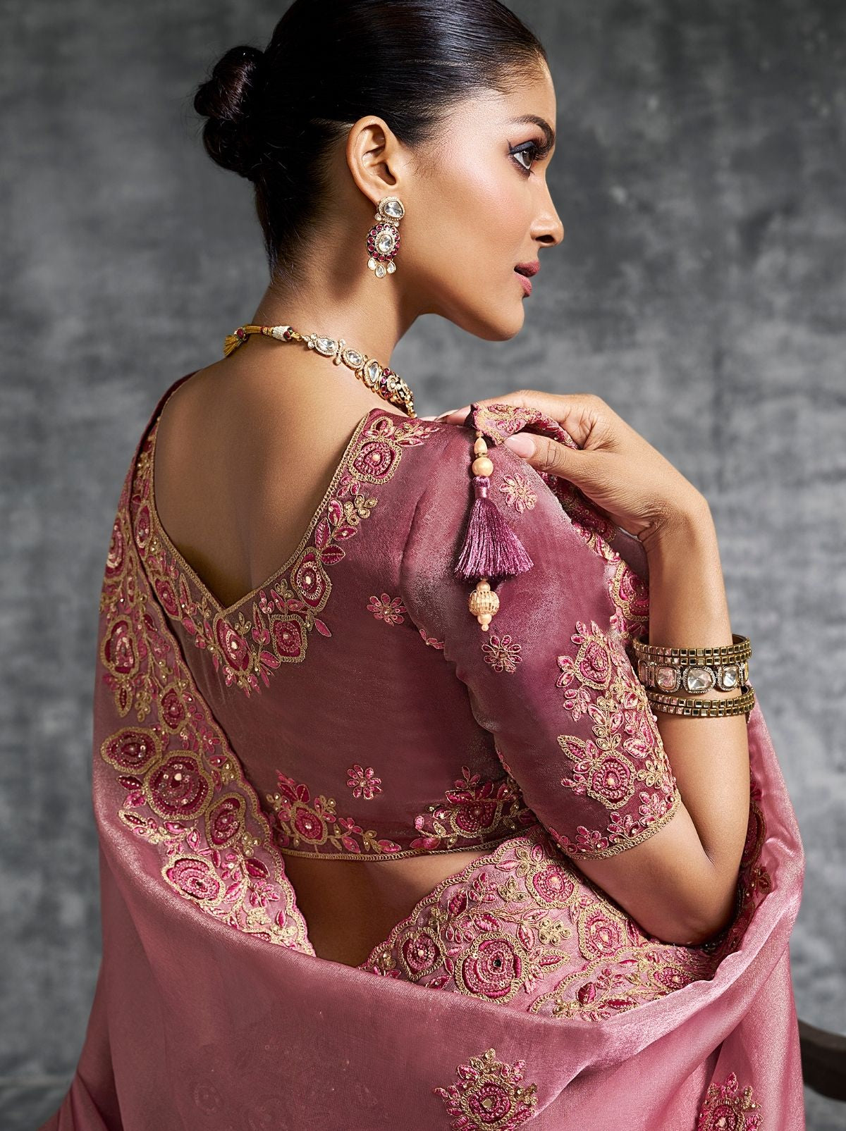 Thulian Pink Premium Zari Tissue Silk Saree With Tassels