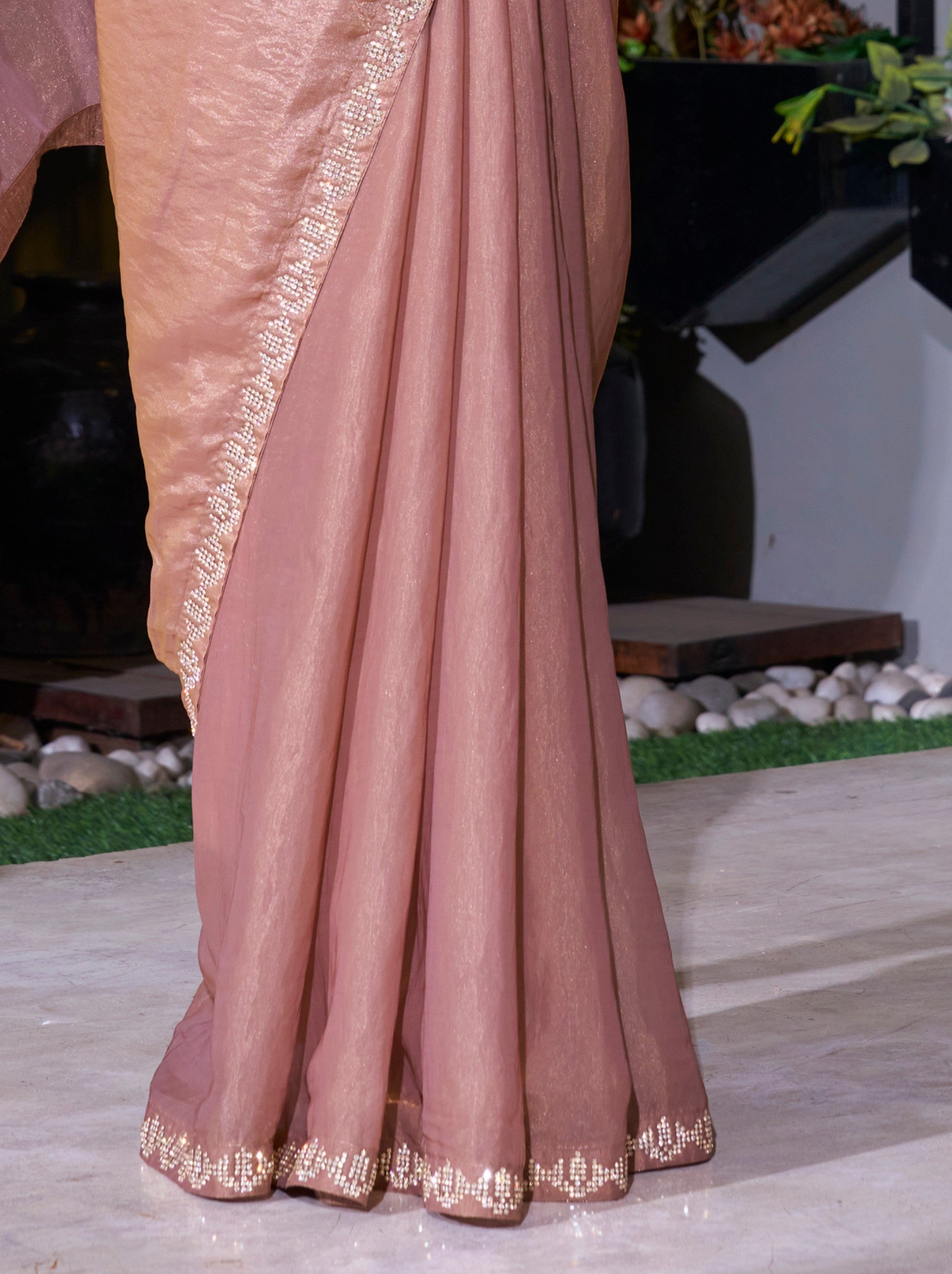 Metallic Cream Party And Wedding Saree - TrendOye