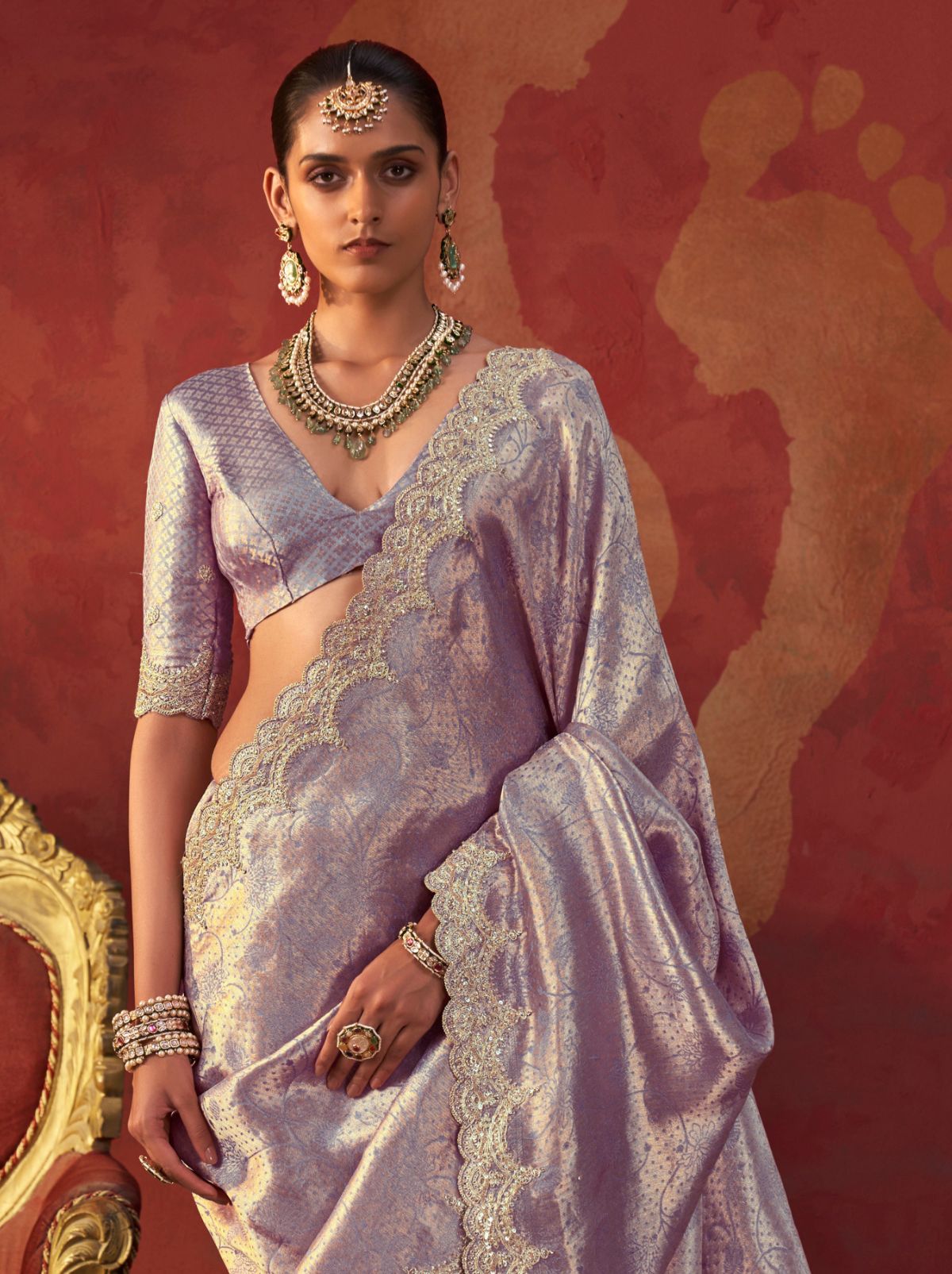 Orchid Purple Luxury Viscose Saree With Blouse Piece