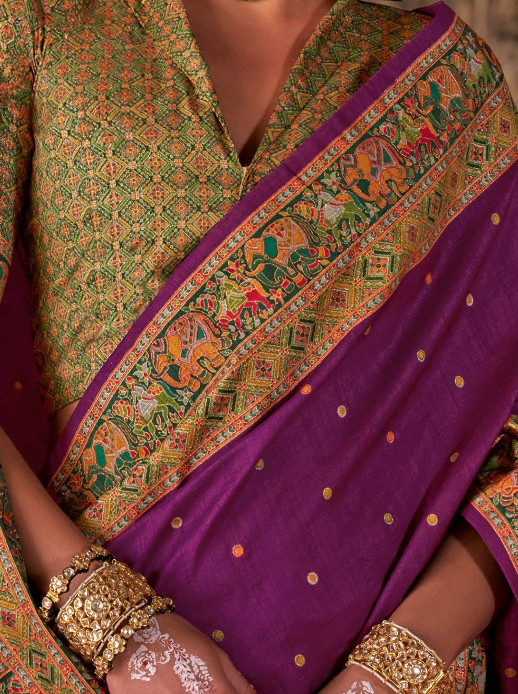 Byzantine Violet Premium Silk Saree With Traditional Pattern - TrendOye