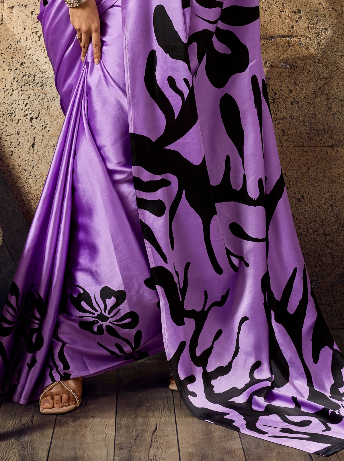 Orchid Purple Premium Modal Satin Silk Saree With Blouse Piece