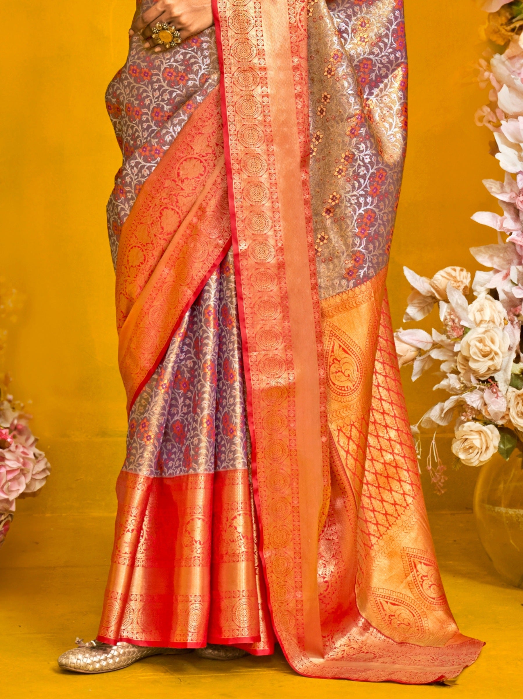 Electric Purple Premium Soft Silk Floral Pattern Saree With Blouse Piece - TrendOye
