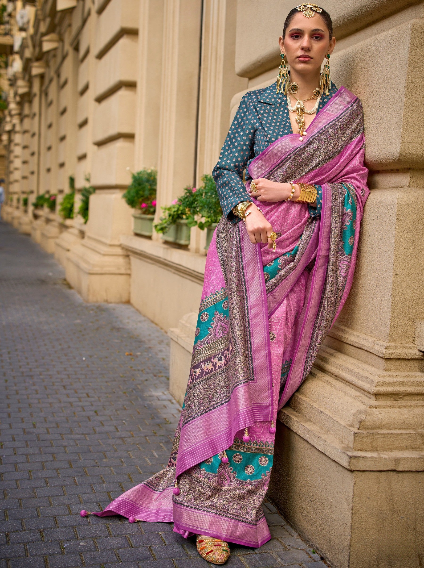 Helio Violet Celebration Saree - TrendOye