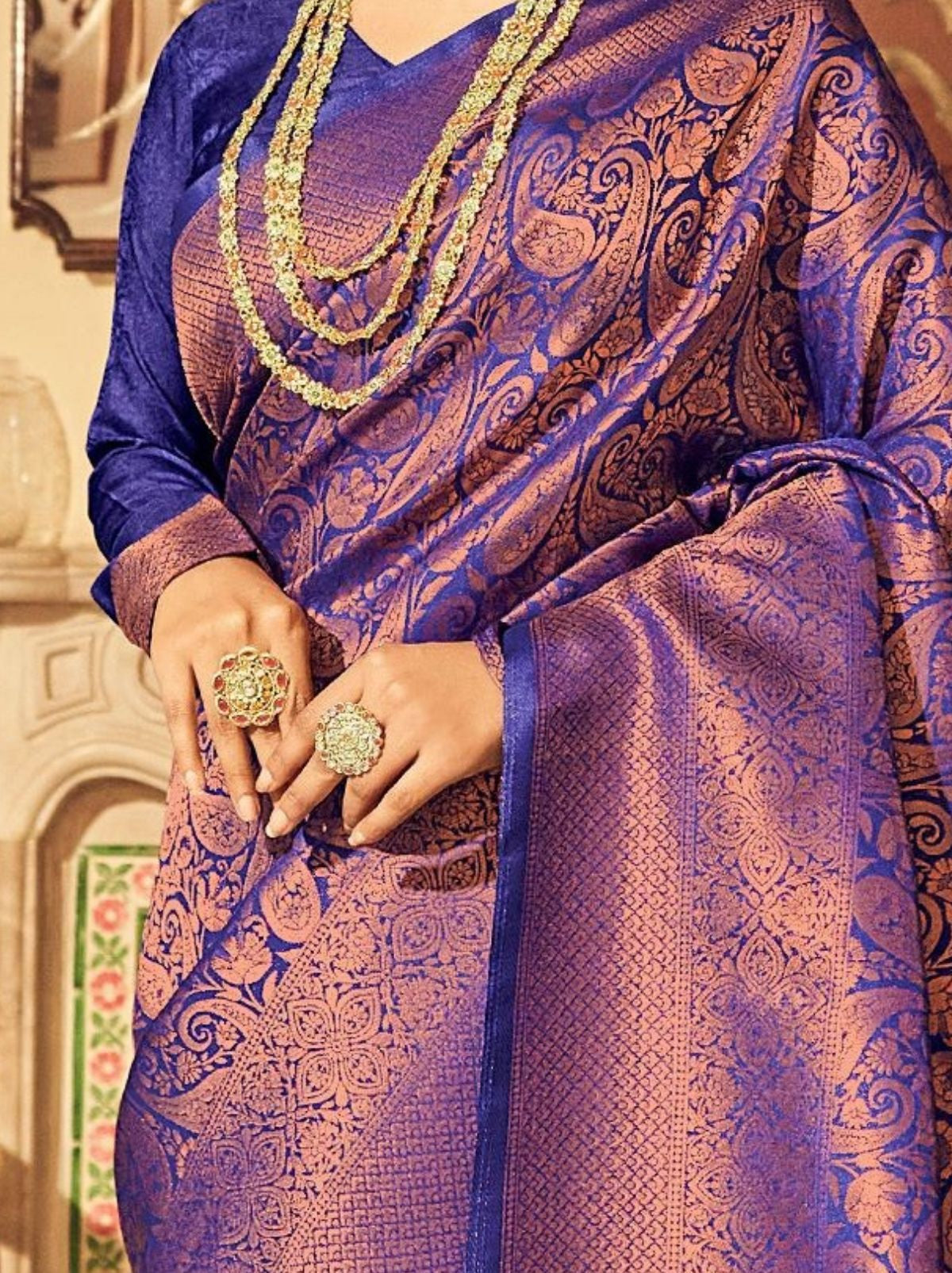 Lollipop Violet Soft Silk Zari Weaving Saree With Blouse Piece