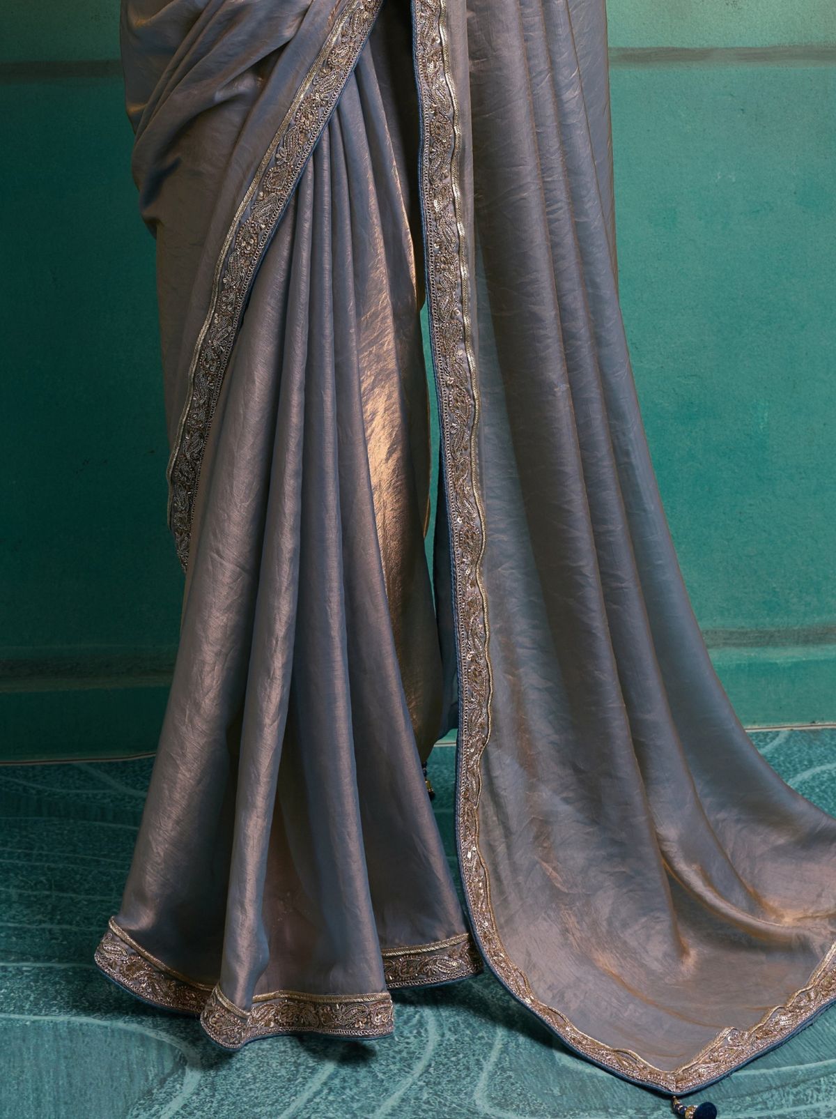 Dual Tone Purple Velvet Satin Celebration Saree with Heavy Blouse