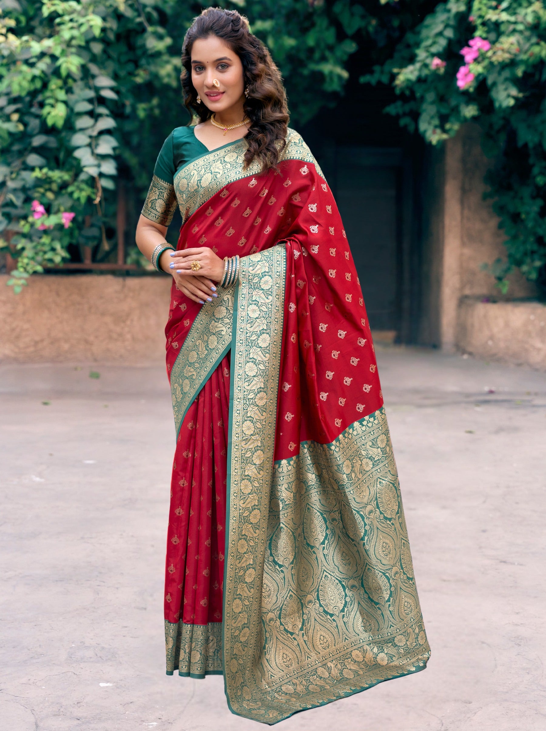 Maroon Red Premium Banarasi Silk Wedding Saree - TrendOye