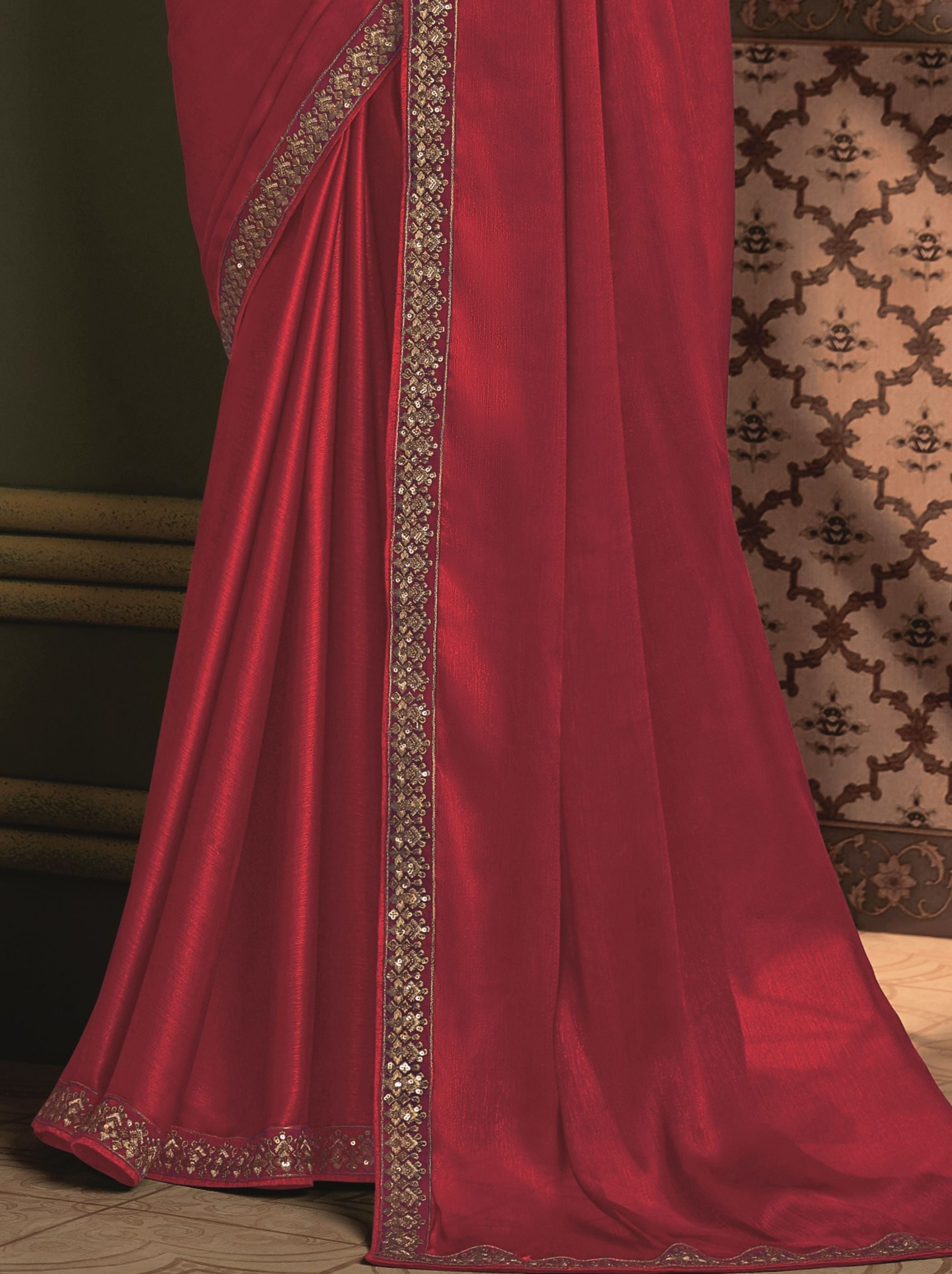 Carmine Red premium Saree - TrendOye