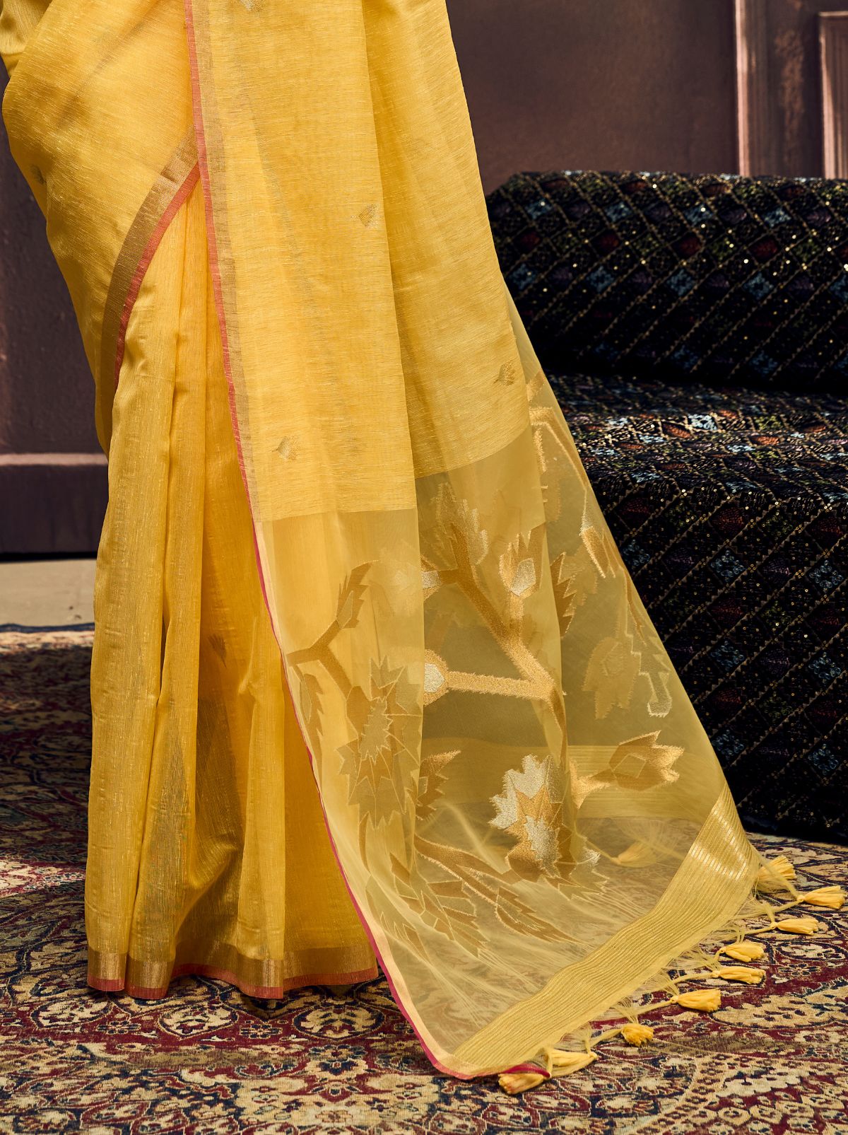 Tuscany Yellow Pure Munga Silk Traditional Handloom Saree