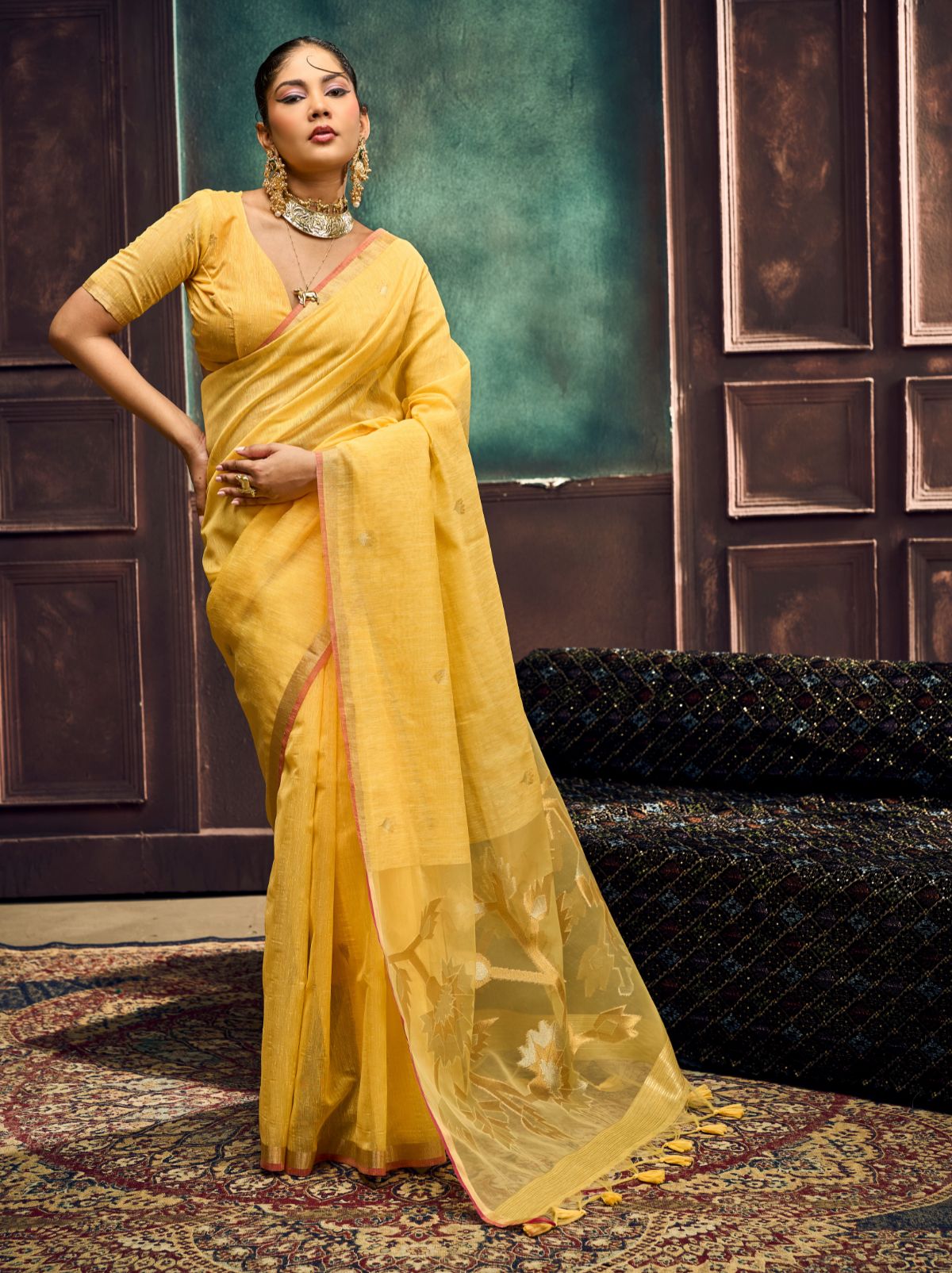 Tuscany Yellow Pure Munga Silk Traditional Handloom Saree