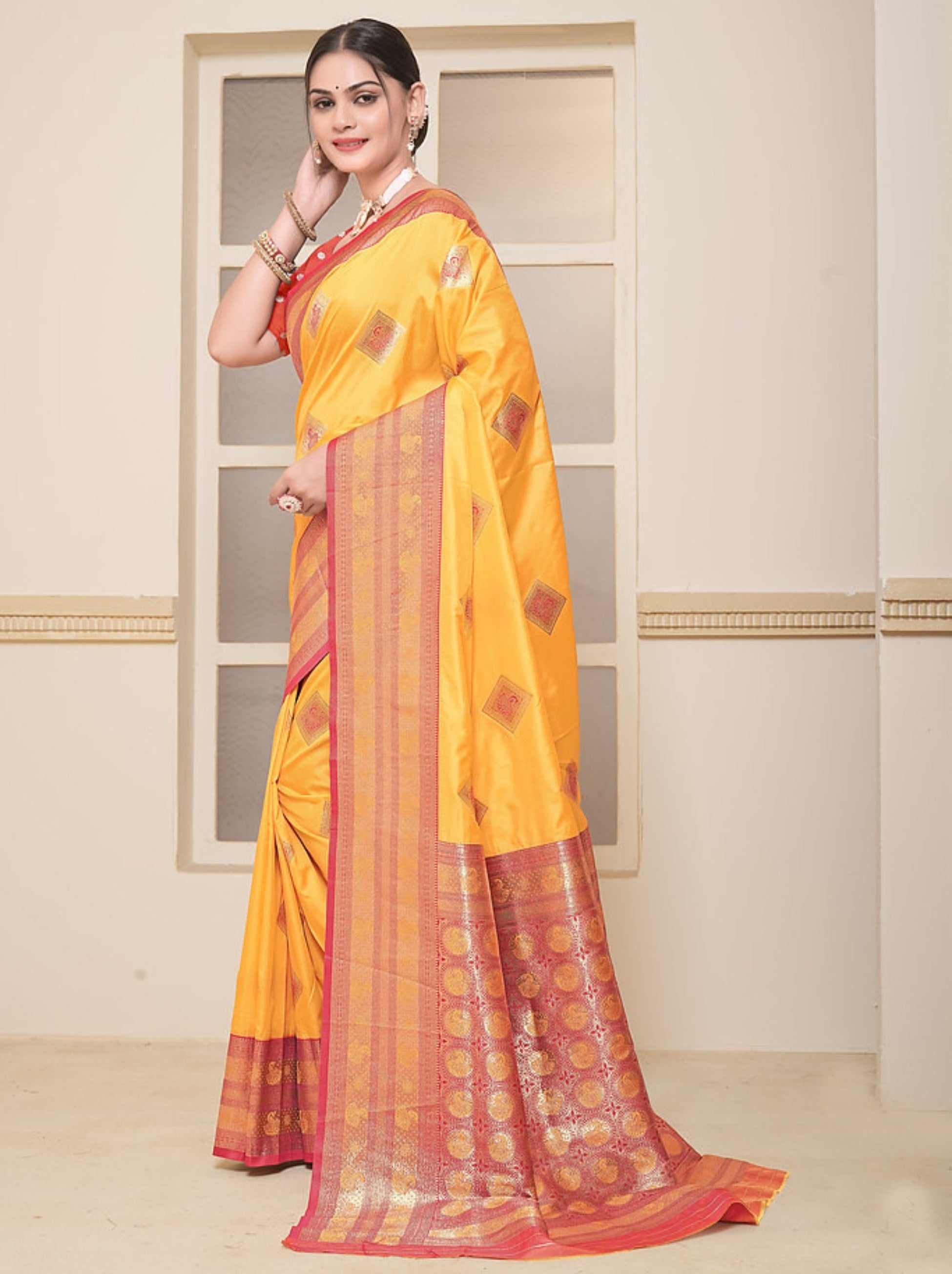 Cyber Yellow Soft Silk Paithani Saree With Contrast Blouse Piece - TrendOye
