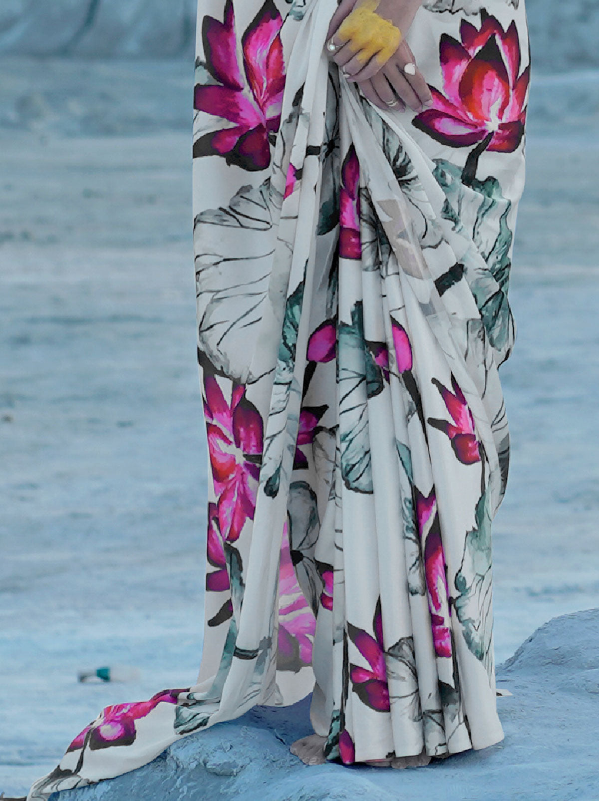 Elegant White Coloured Digital Print Satin Saree - TrendOye