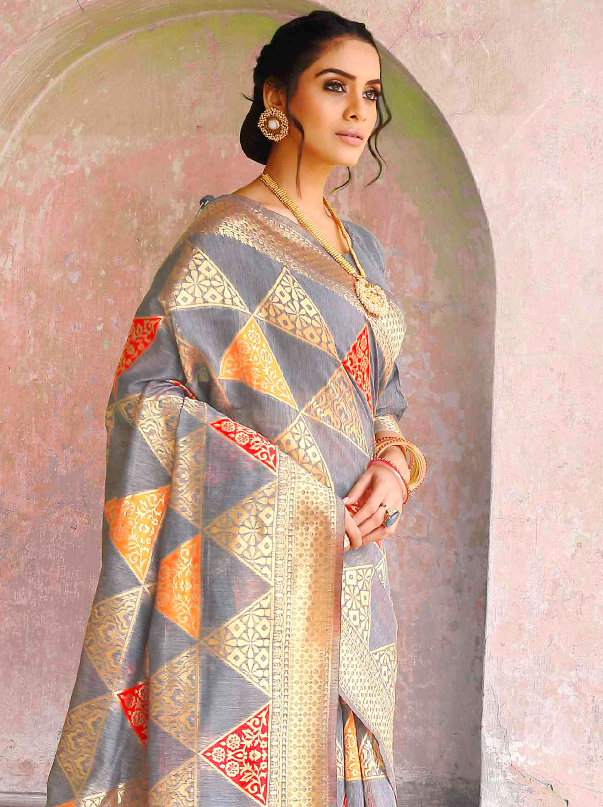 Wonderful Grey Coloured Cotton Silk Saree - TrendOye