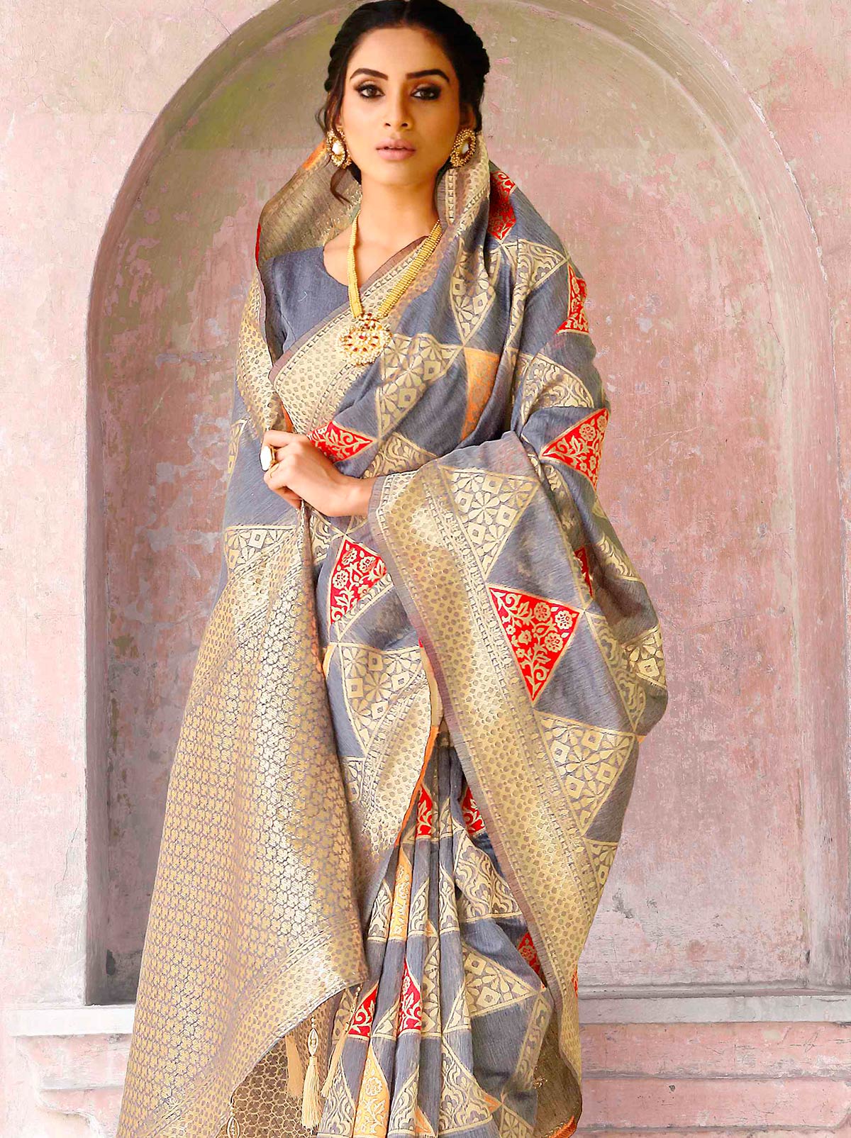 Wonderful Grey Coloured Cotton Silk Saree - TrendOye