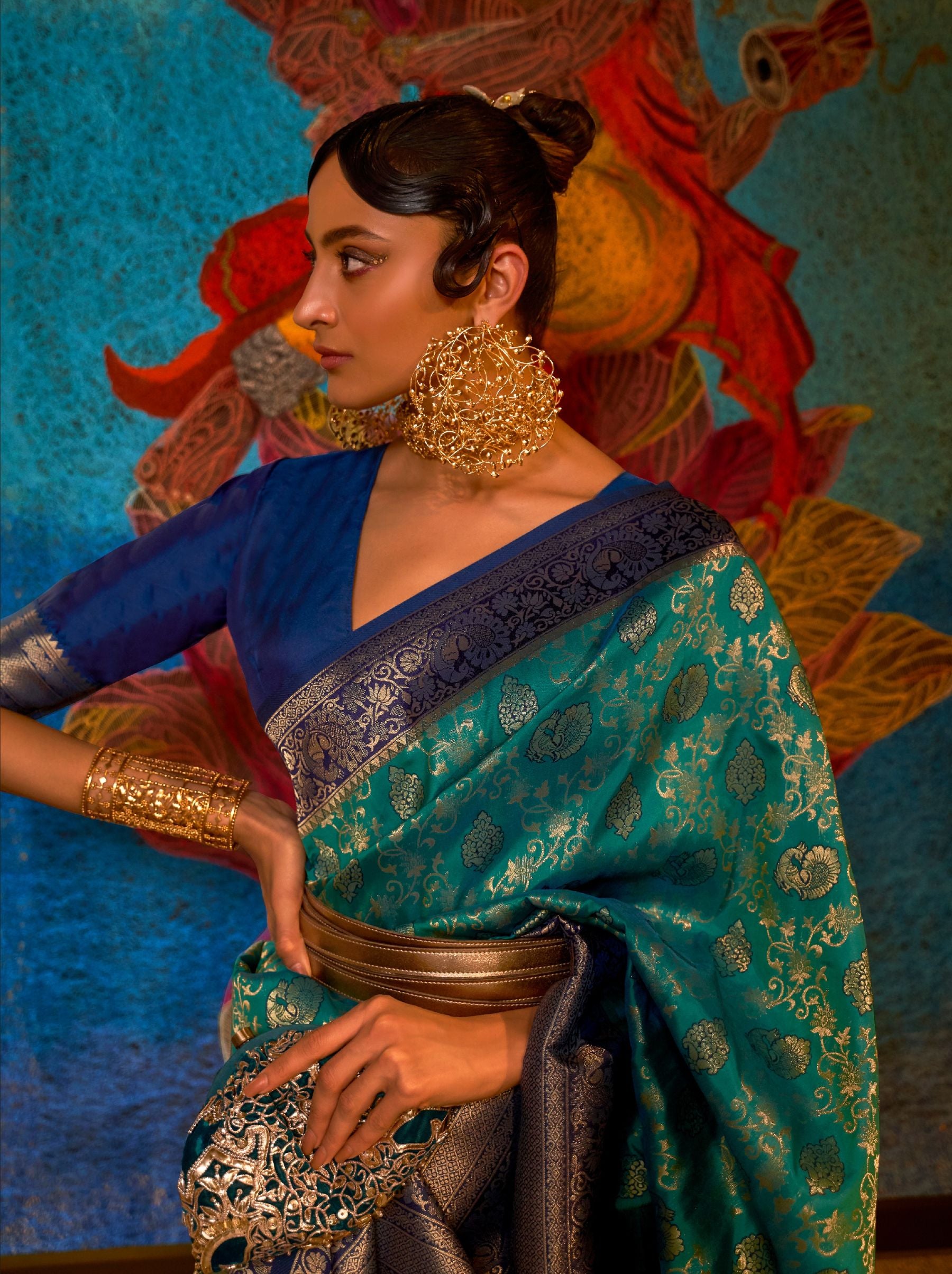 Pine Green Soft Silk Handloom Weaving Party Saree - TrendOye